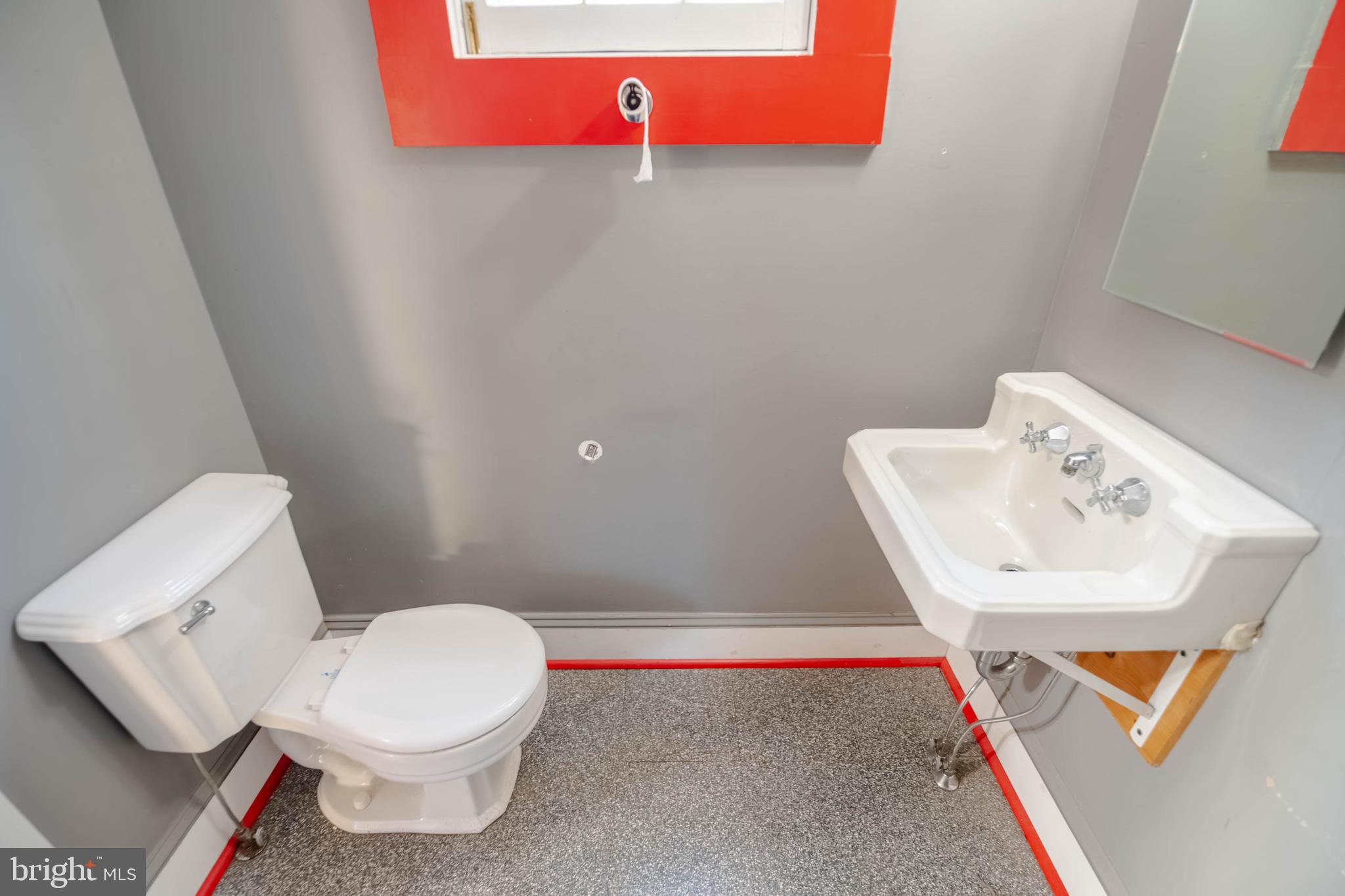 MOUNT WASHINGTON - Residential