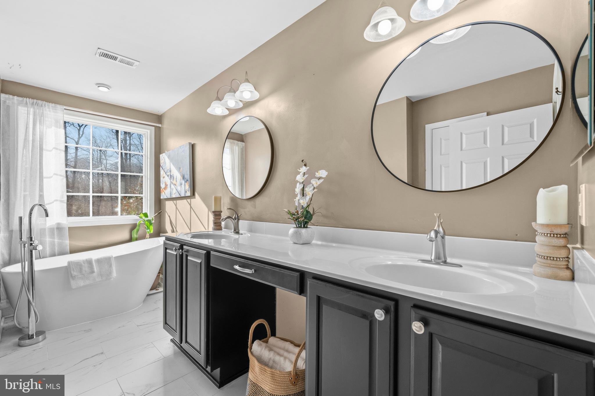 SPICERS GROVE - Residential