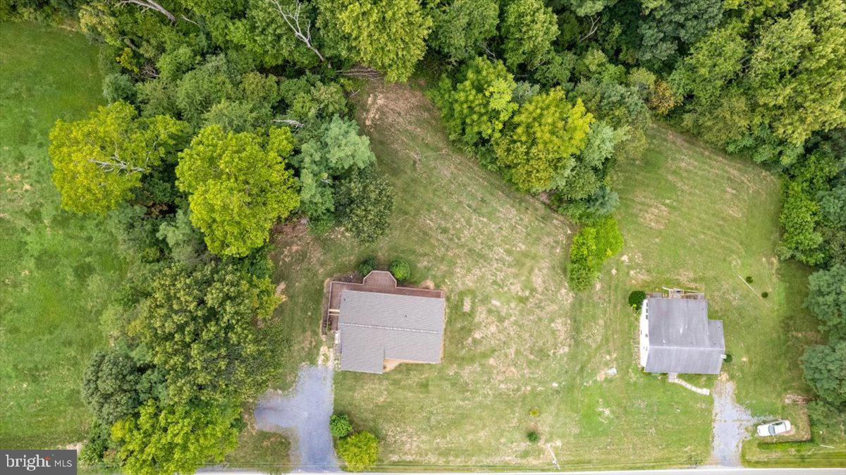 STRAWBERRY HILL - Residential