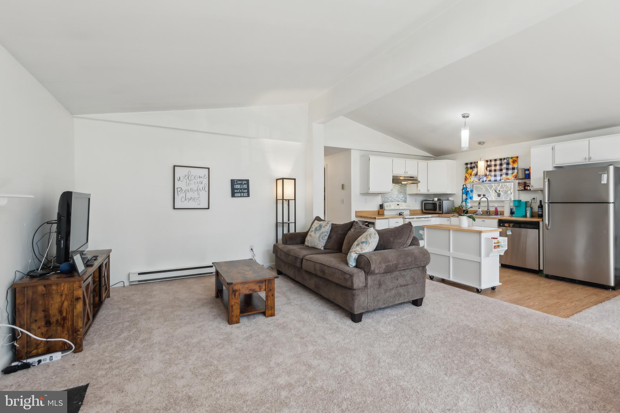 AVALON SHORES - Residential