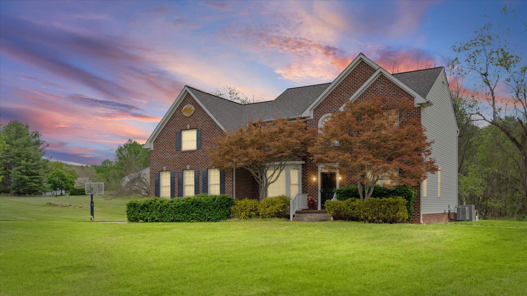 FIELDS OF HARVEST - Residential