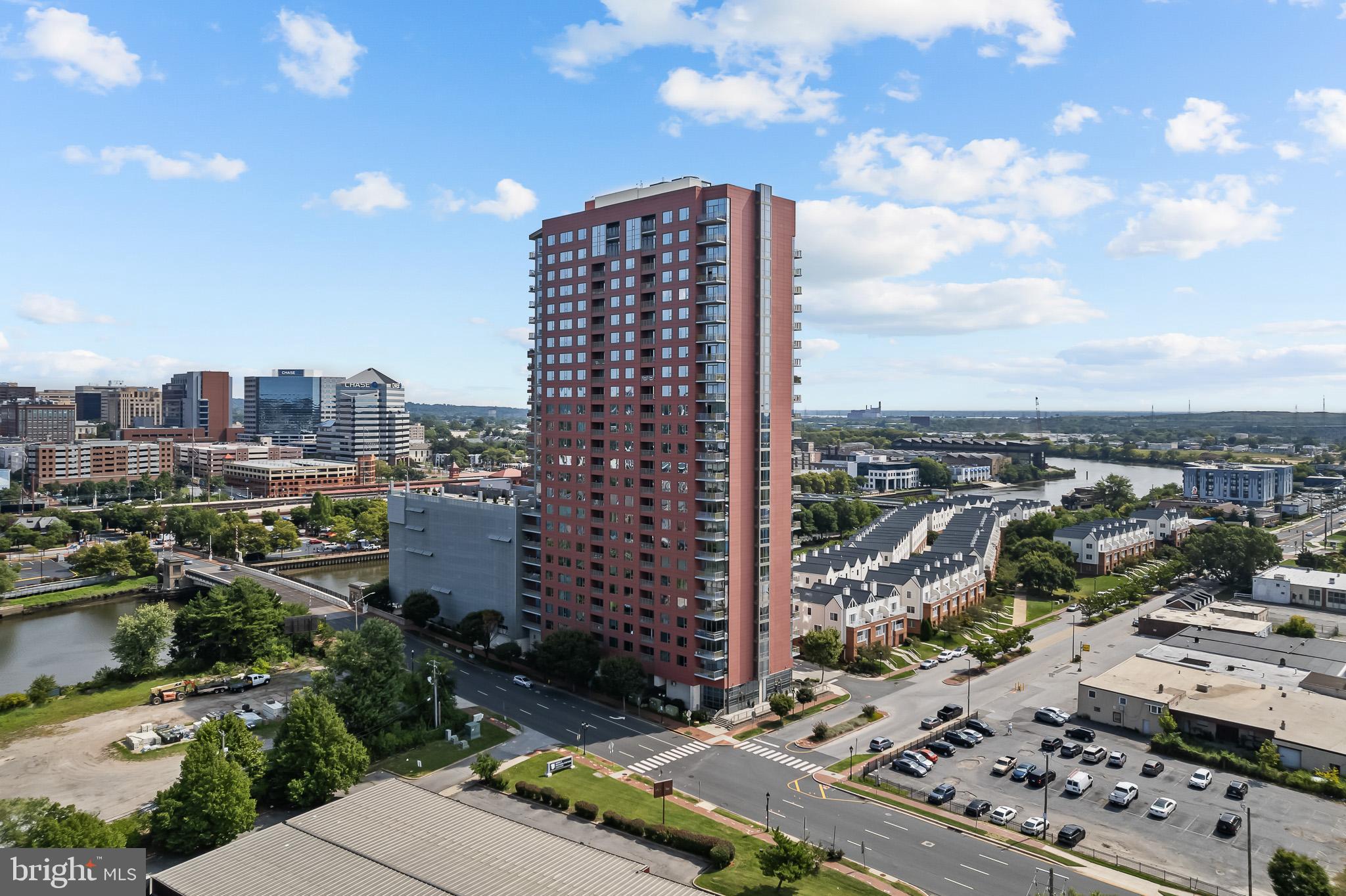 RIVER TOWER CHRIST L - Residential