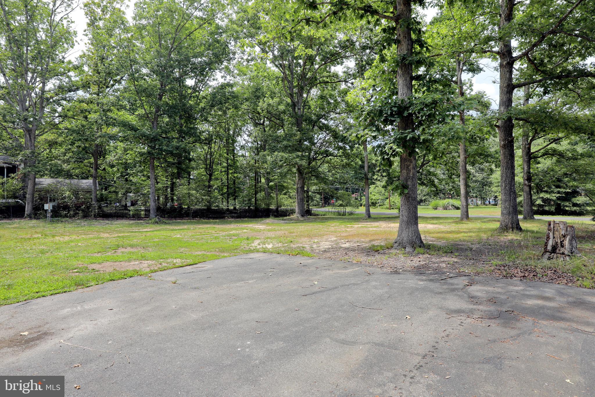 BROOKWOOD ESTATES - Residential