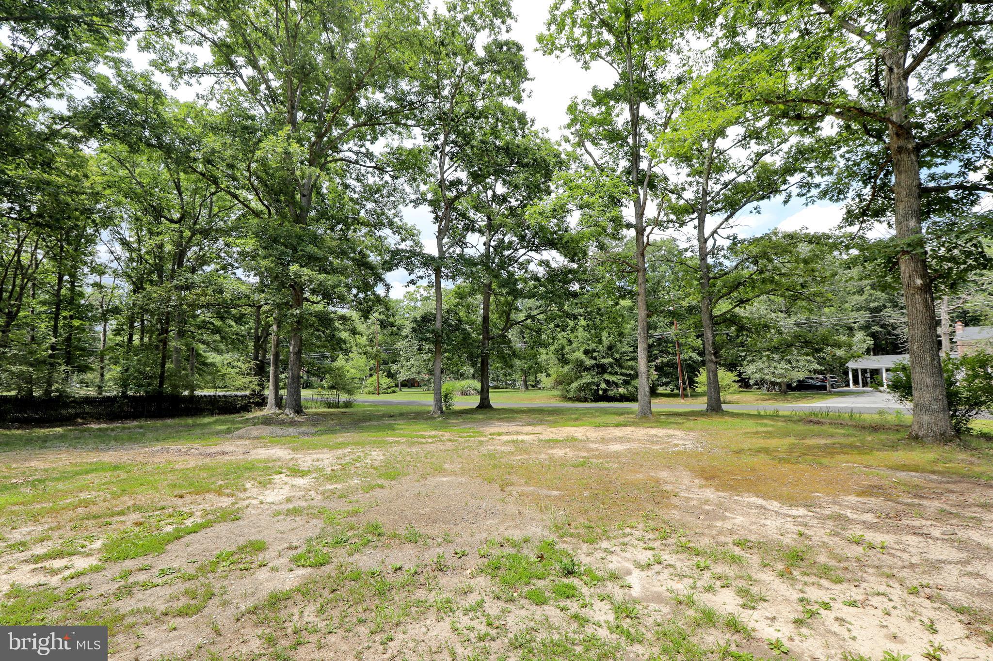 BROOKWOOD ESTATES - Residential