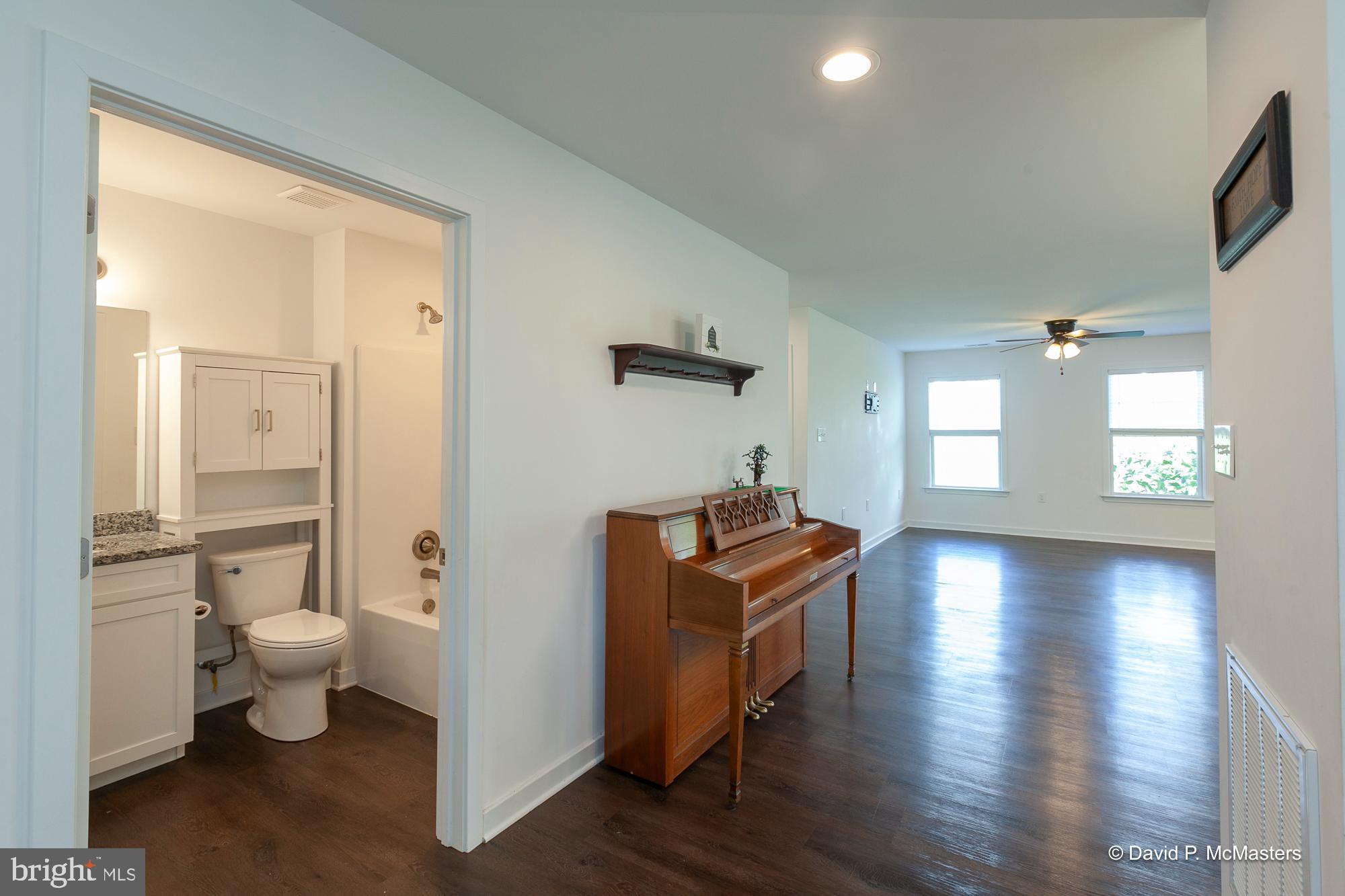 CARDINAL POINTE - Residential