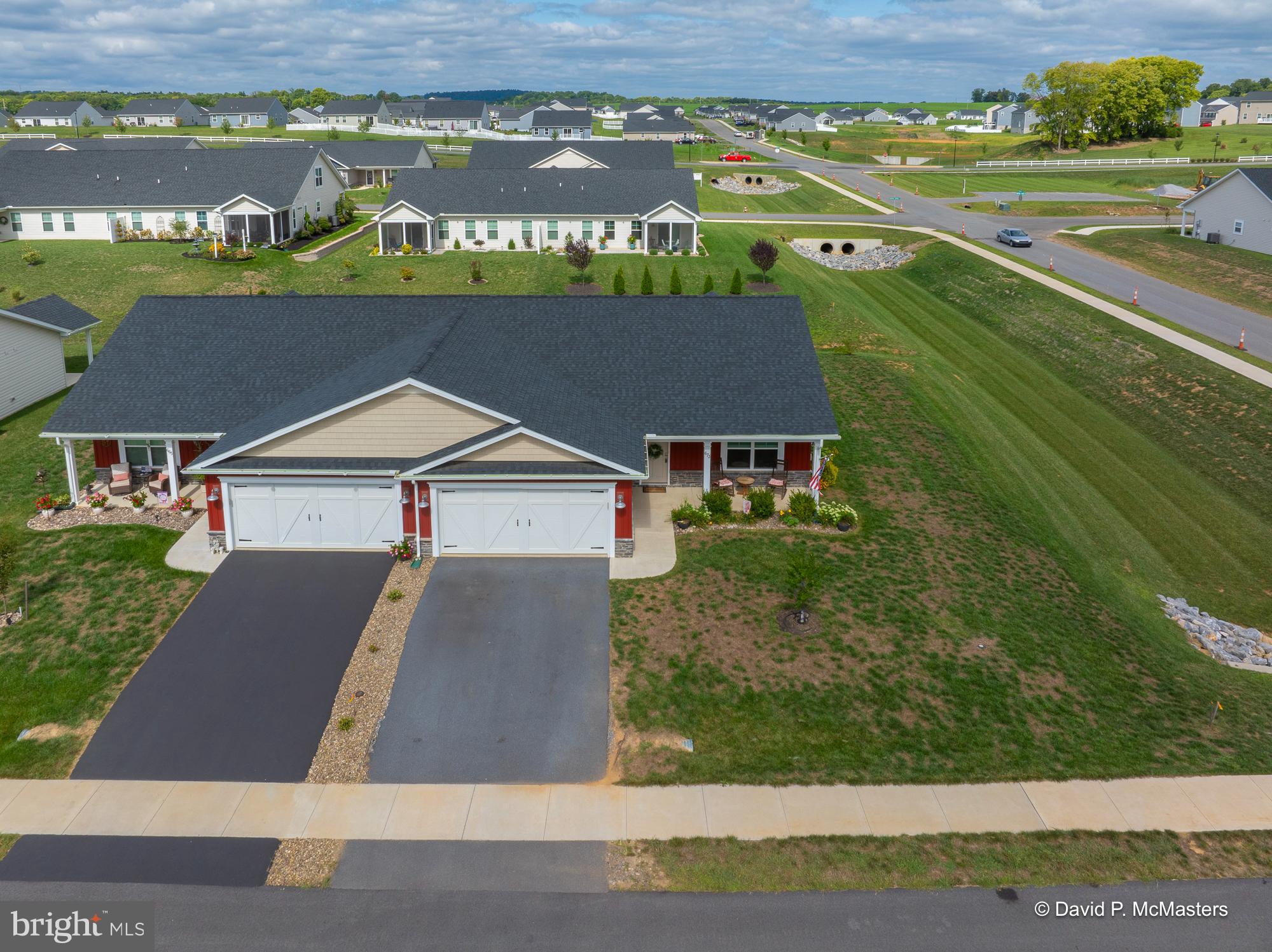 CARDINAL POINTE - Residential