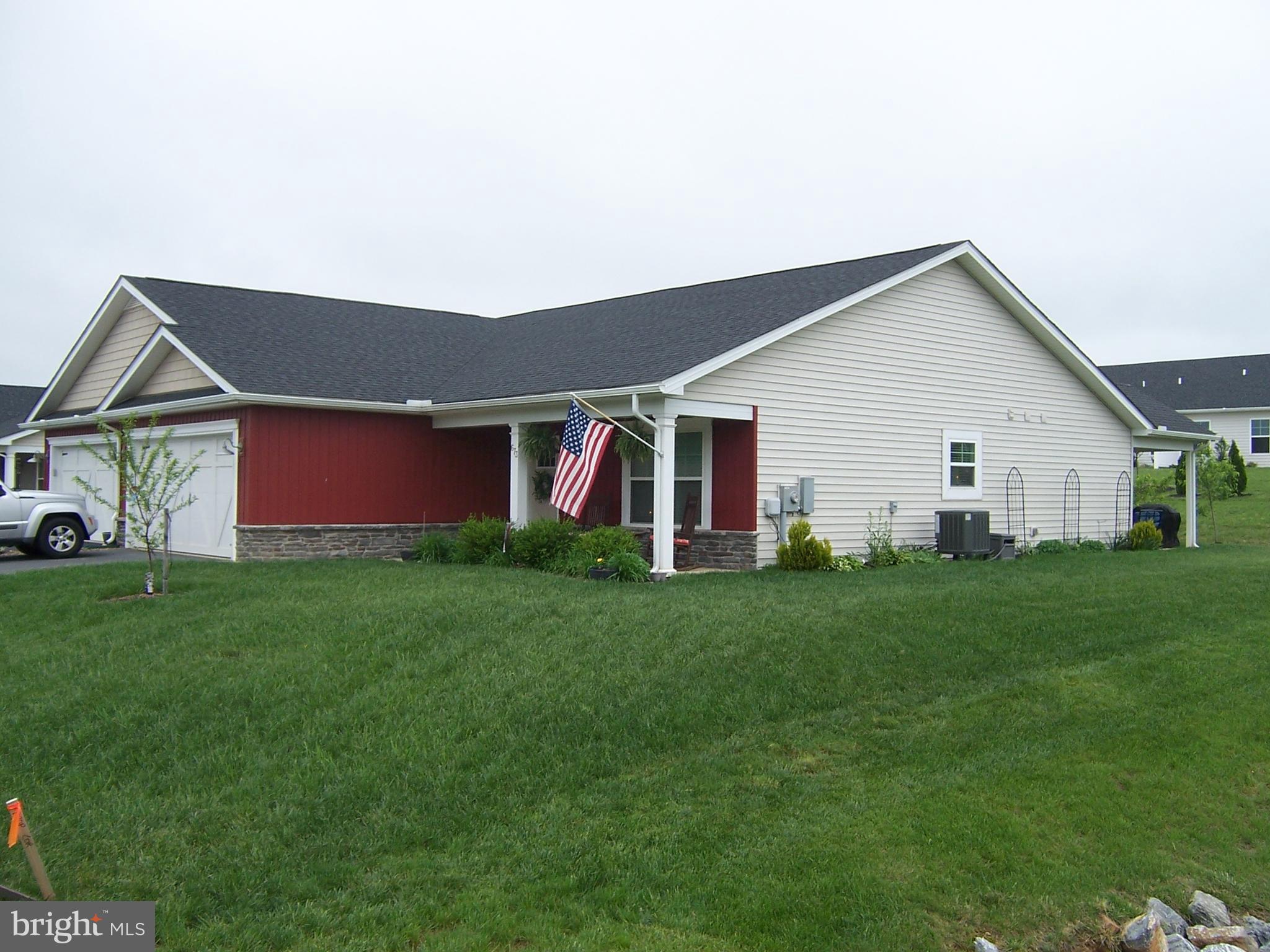 CARDINAL POINTE - Residential