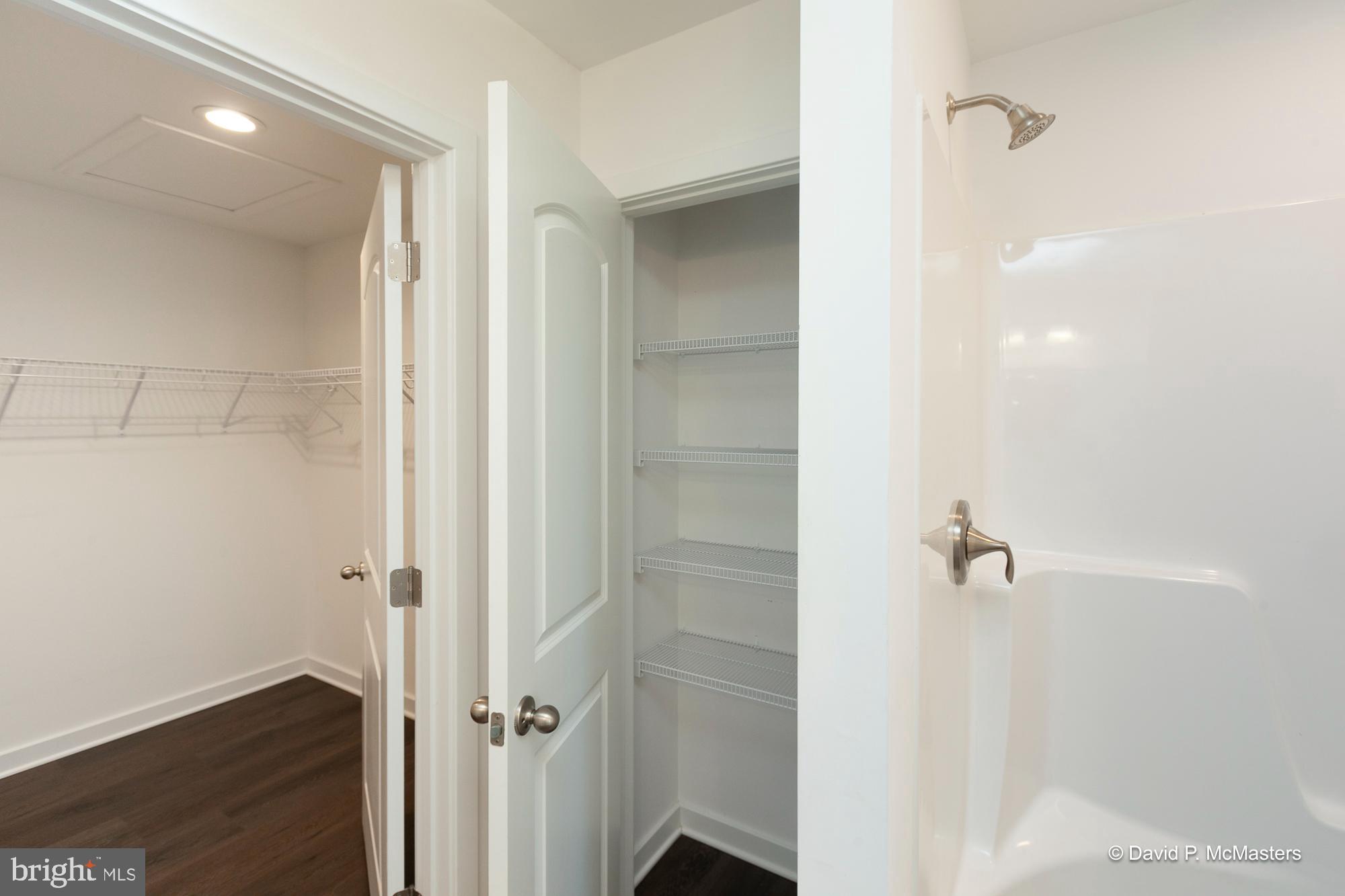 CARDINAL POINTE - Residential