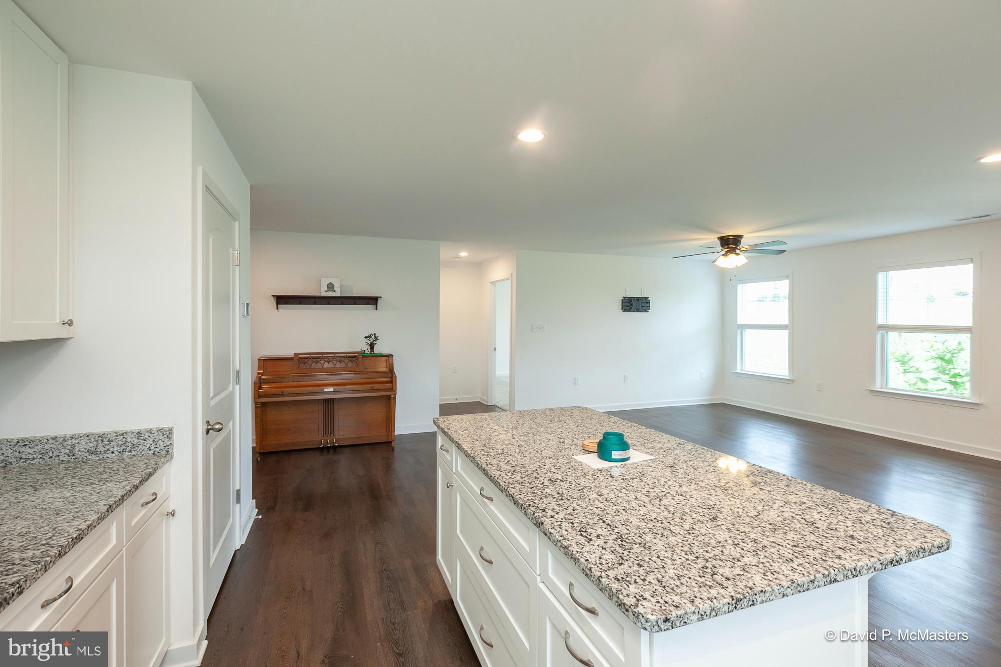 CARDINAL POINTE - Residential