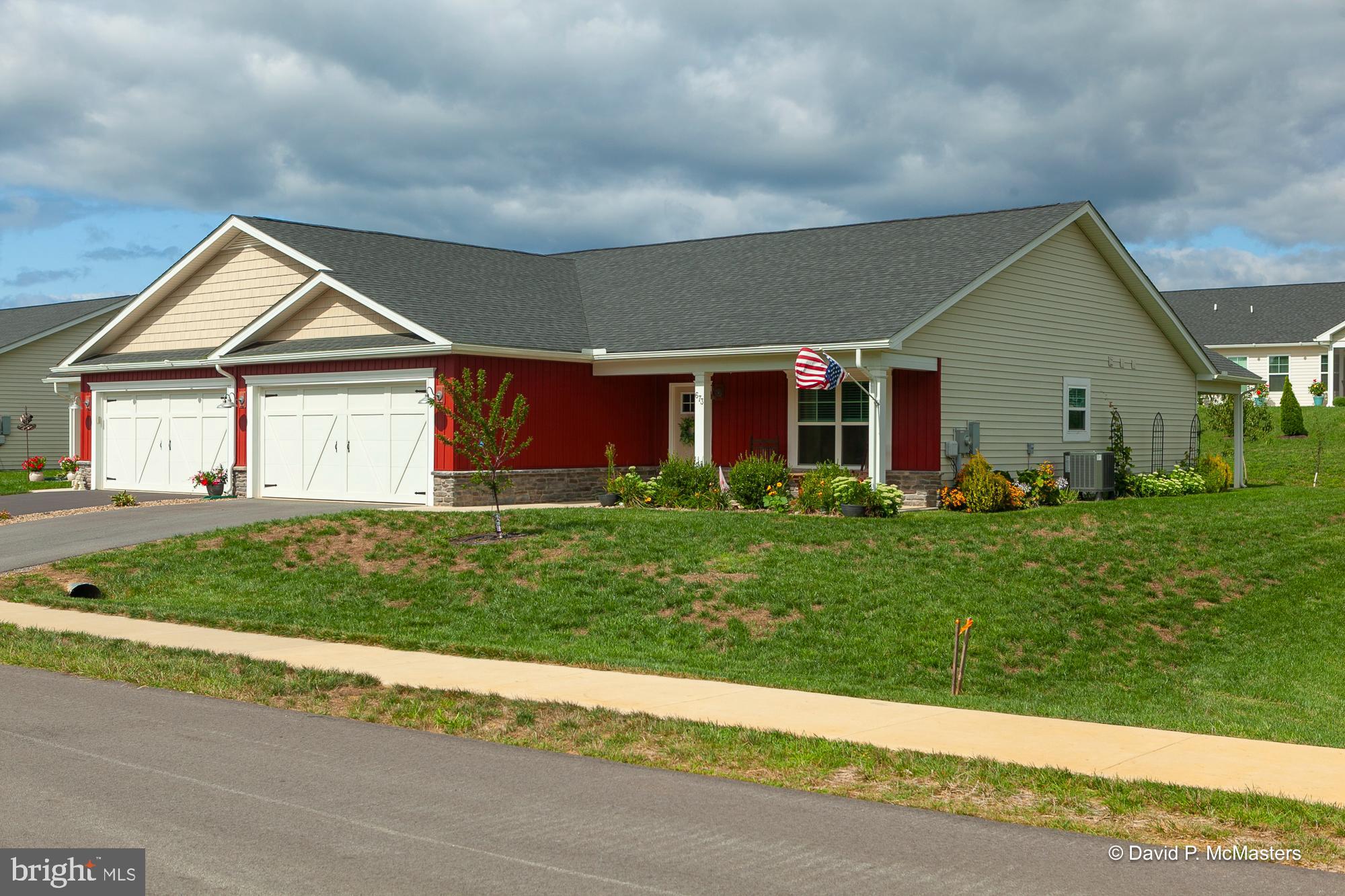 CARDINAL POINTE - Residential
