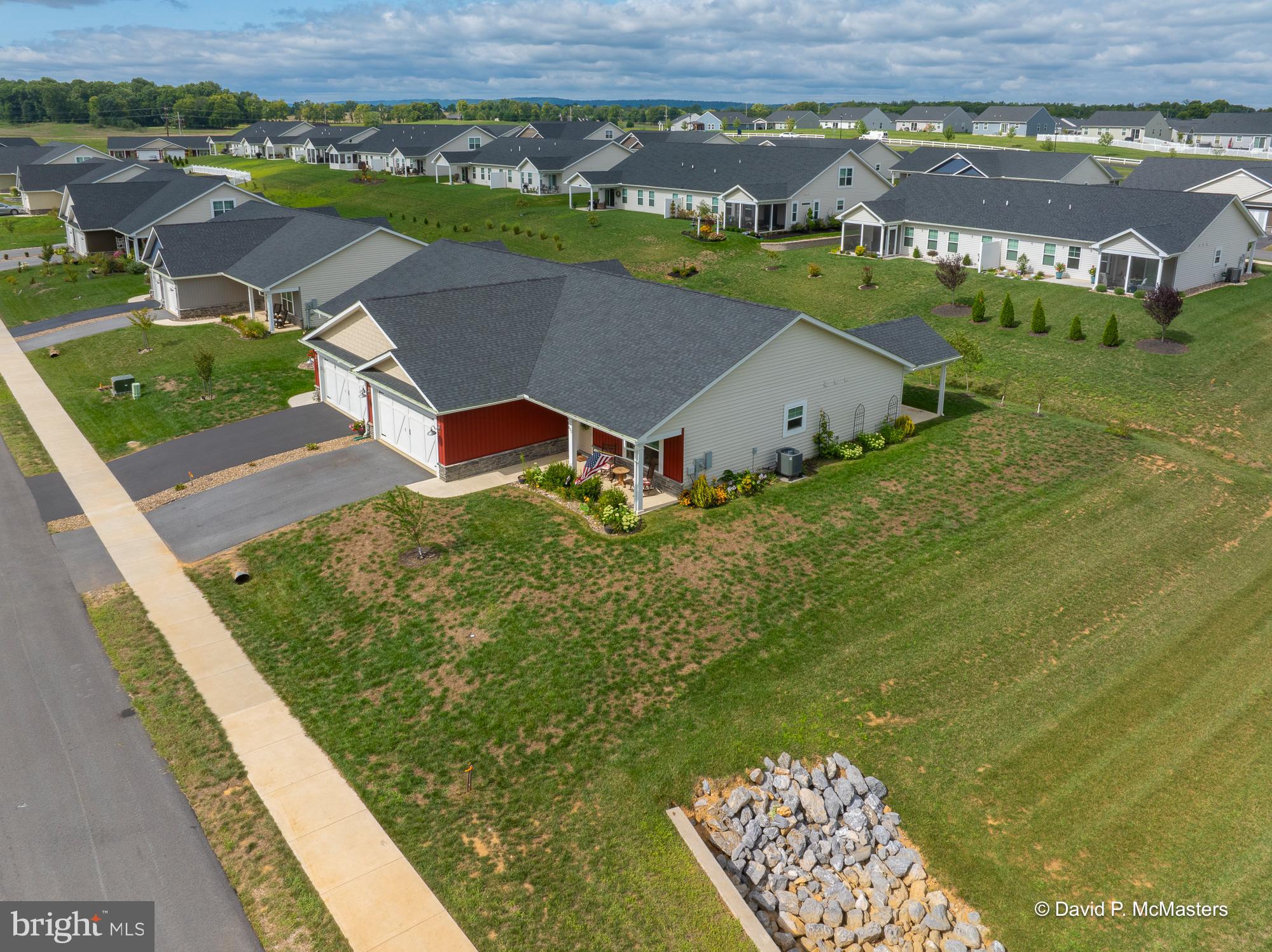 CARDINAL POINTE - Residential