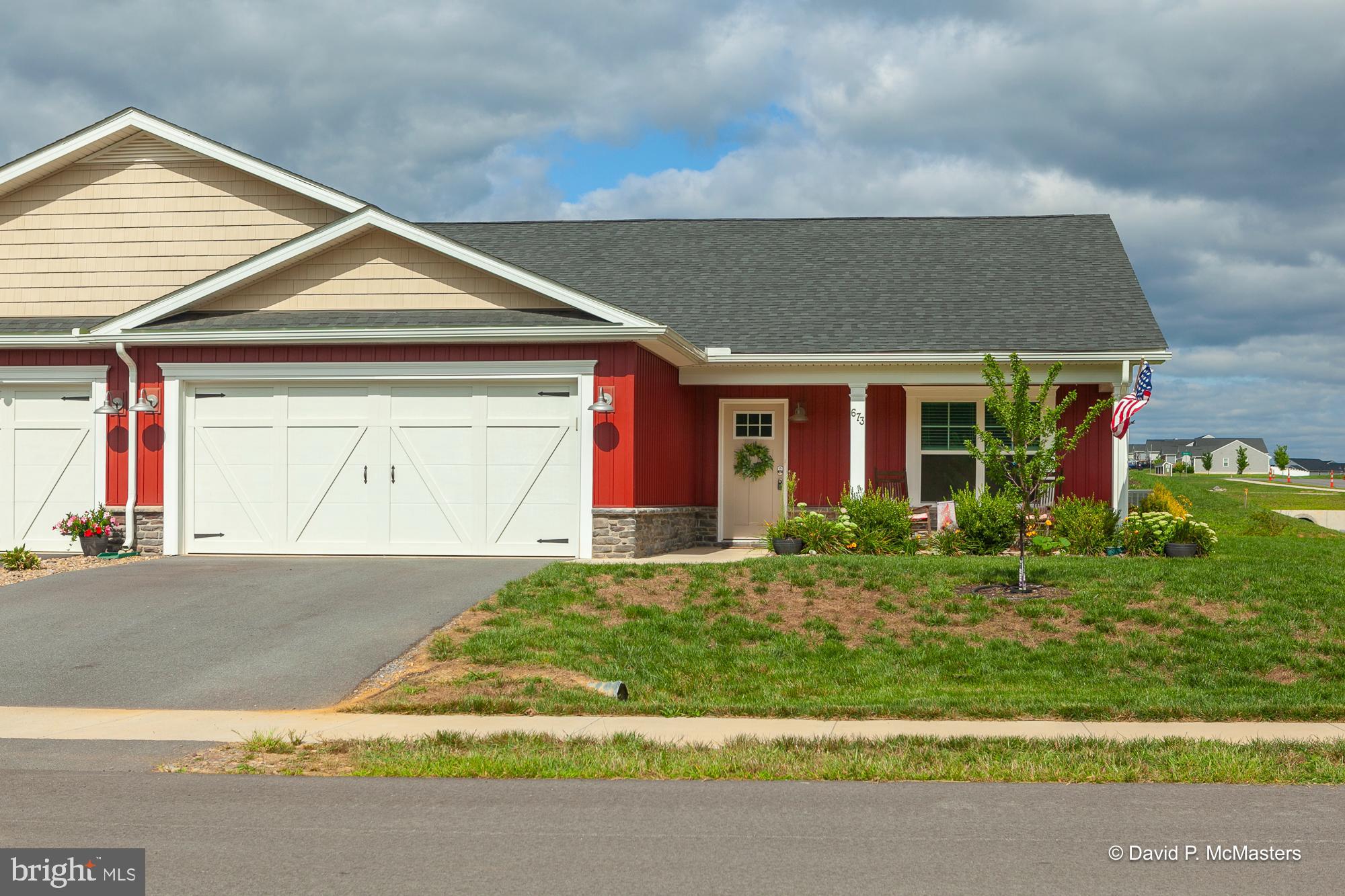 CARDINAL POINTE - Residential