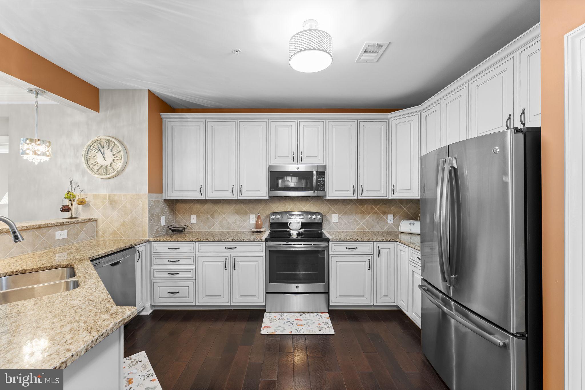 REGENCY AT DOMINION VALLEY - Residential