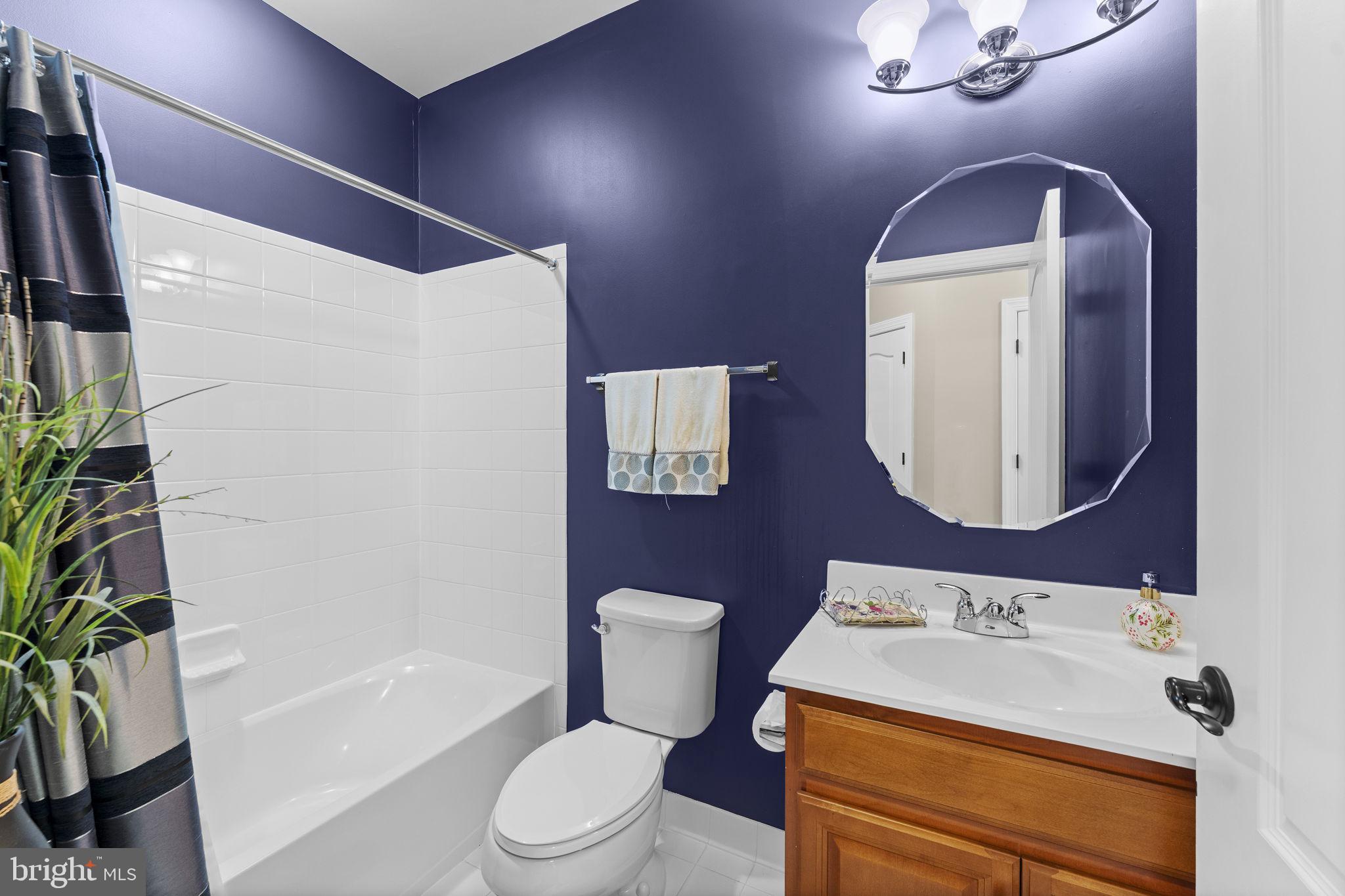 REGENCY AT DOMINION VALLEY - Residential