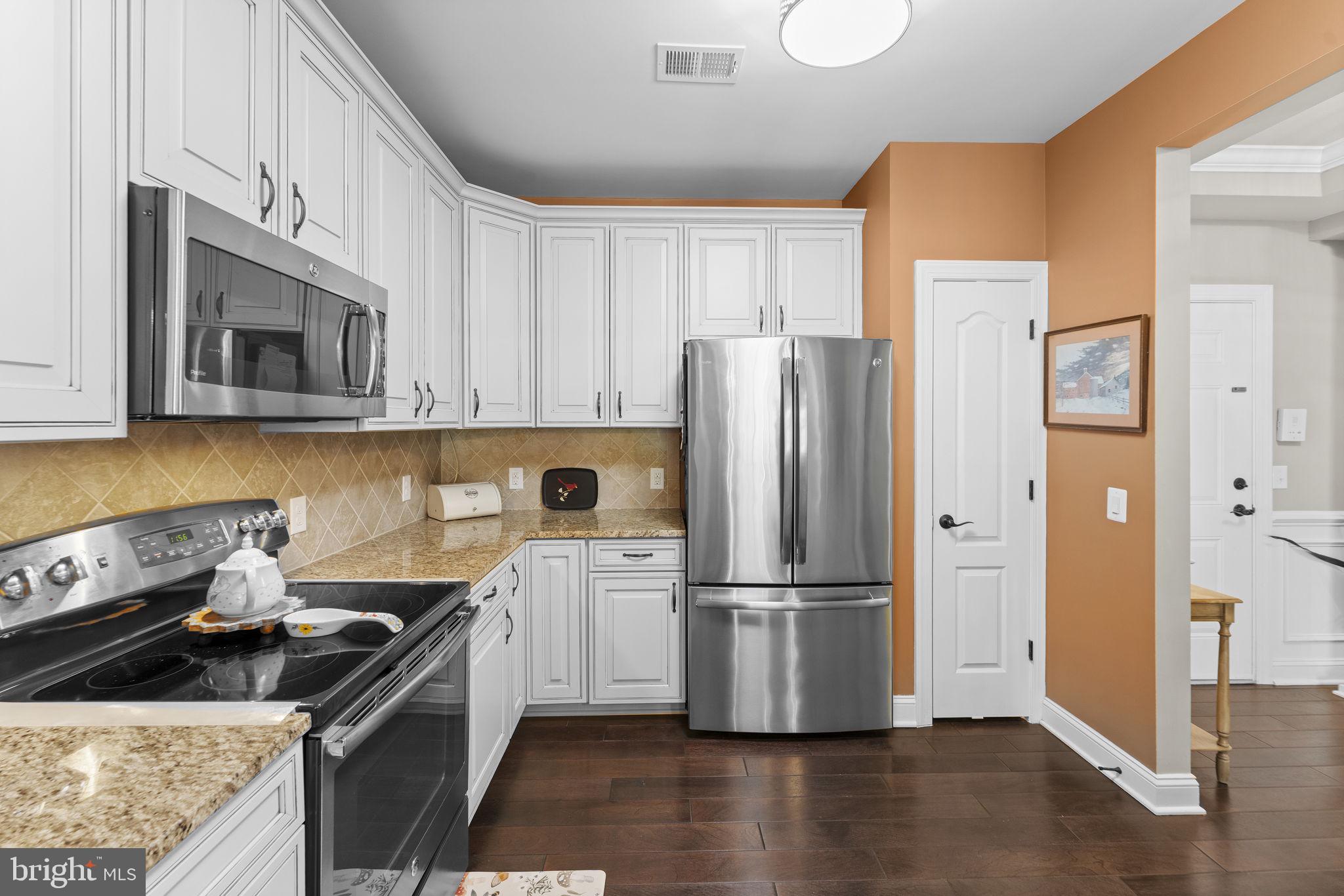 REGENCY AT DOMINION VALLEY - Residential