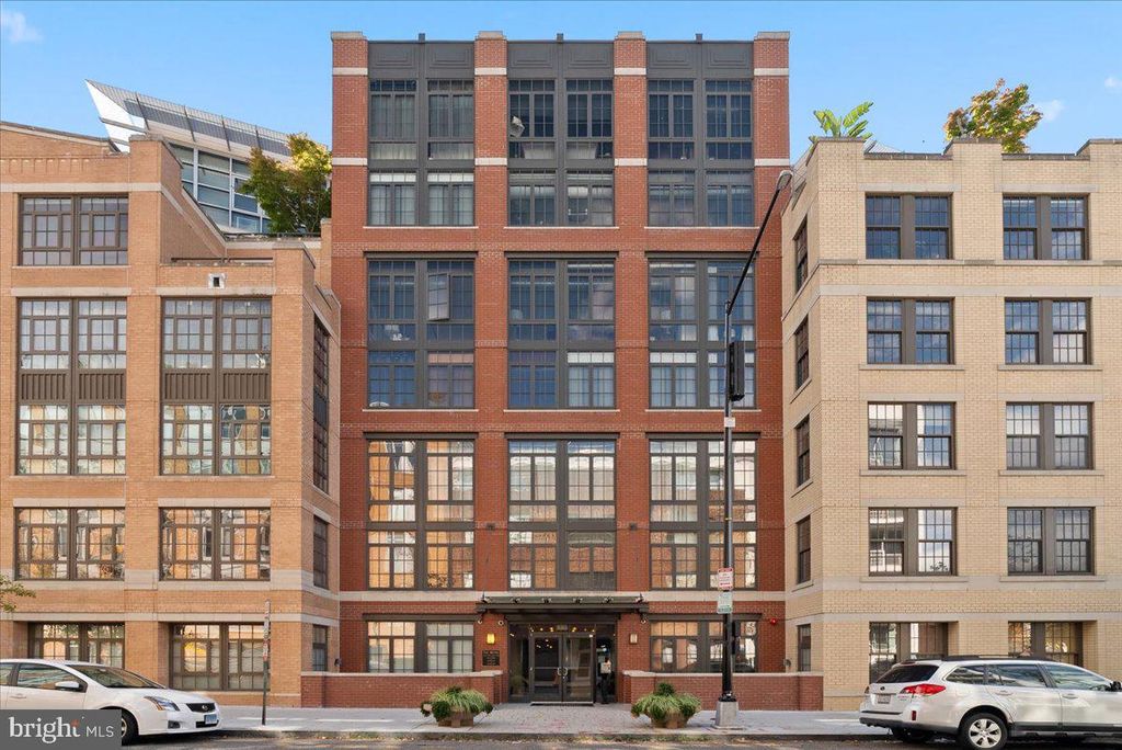 Photo of 1444 Church Street NW #309, WASHINGTON, DC 20005 (MLS # DCDC2226834)