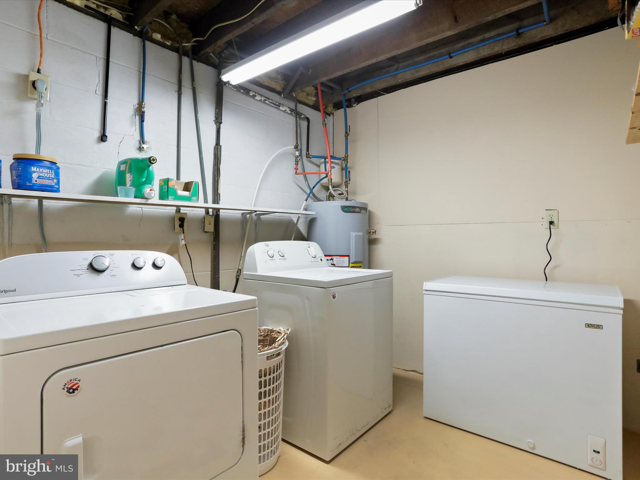 SWAN POND - Residential