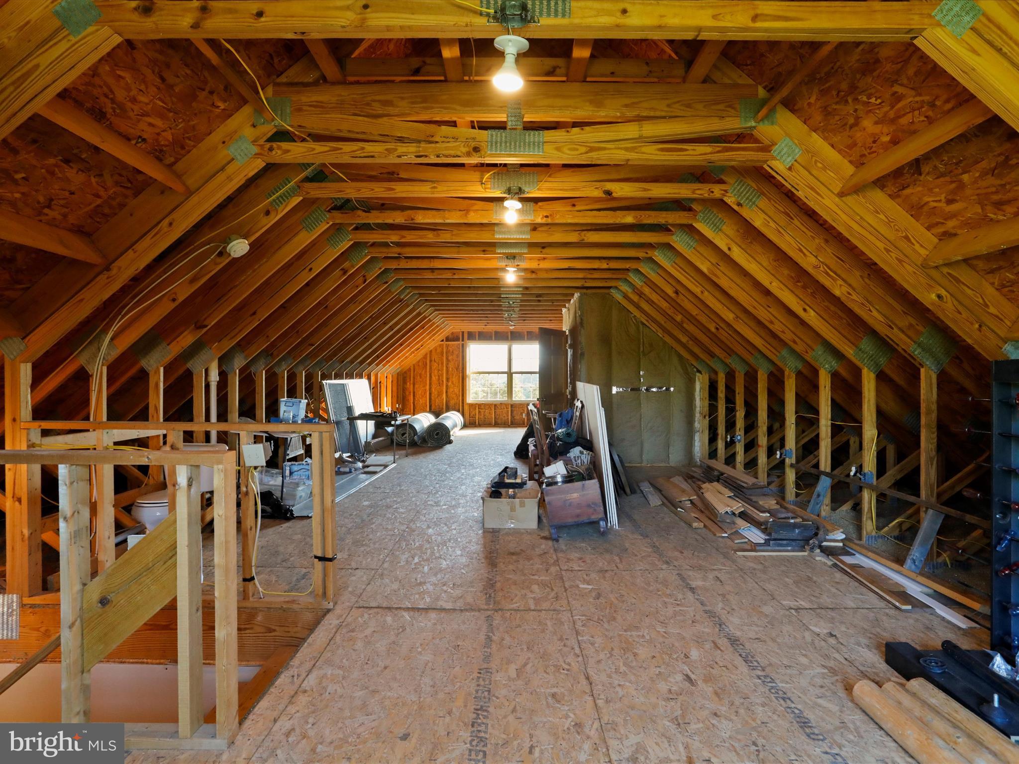 SWAN POND - Residential