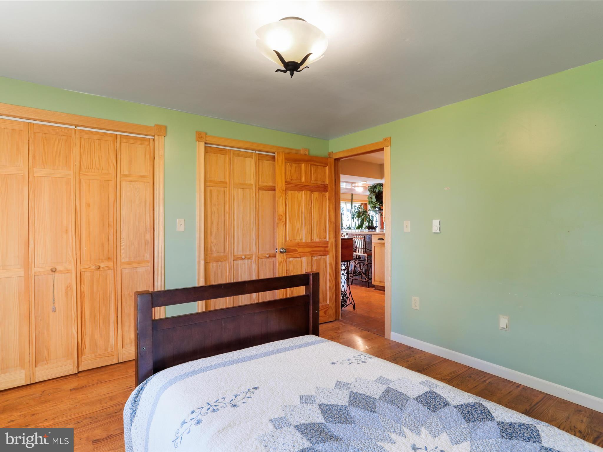 SWAN POND - Residential