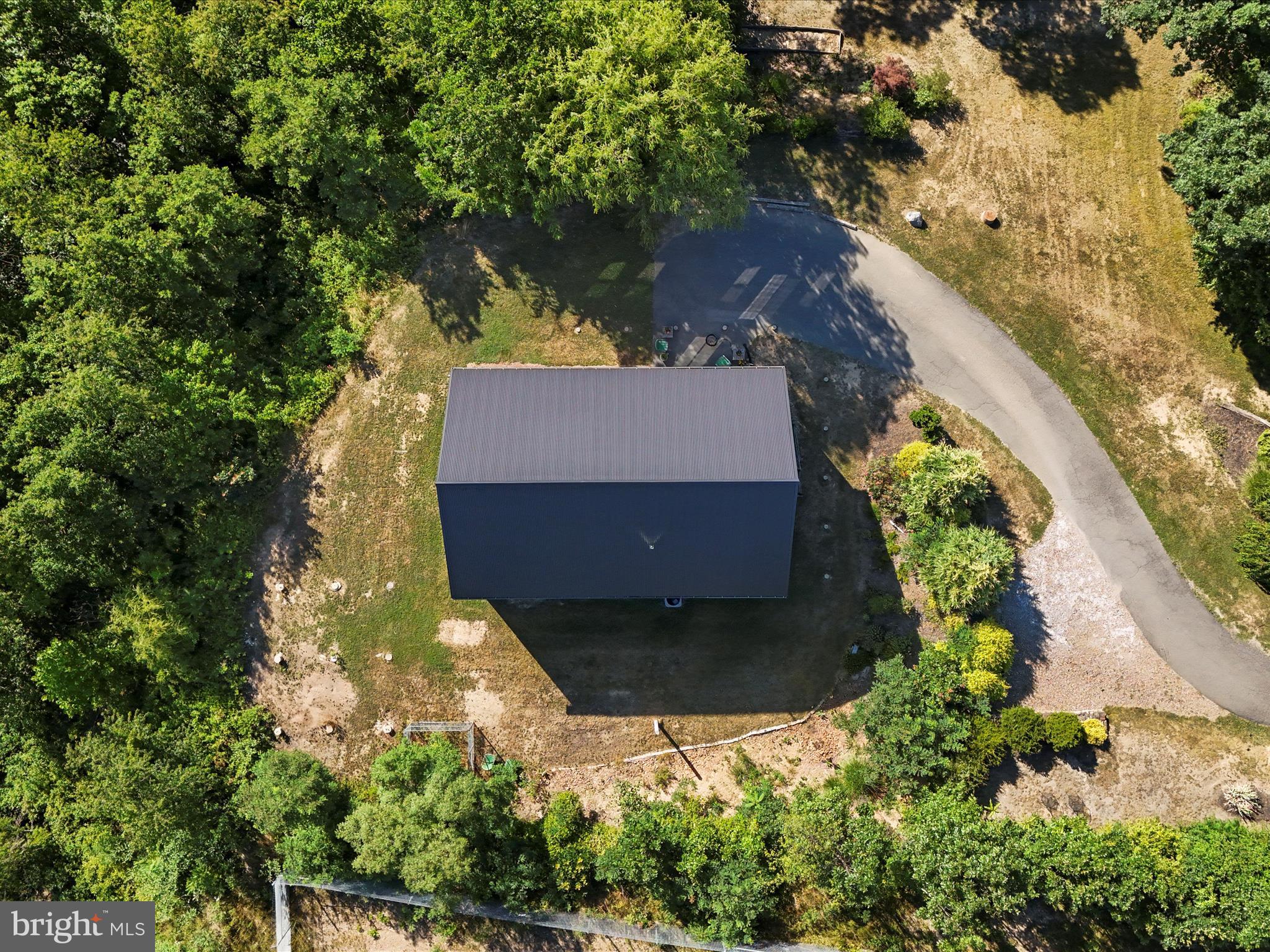 SWAN POND - Residential