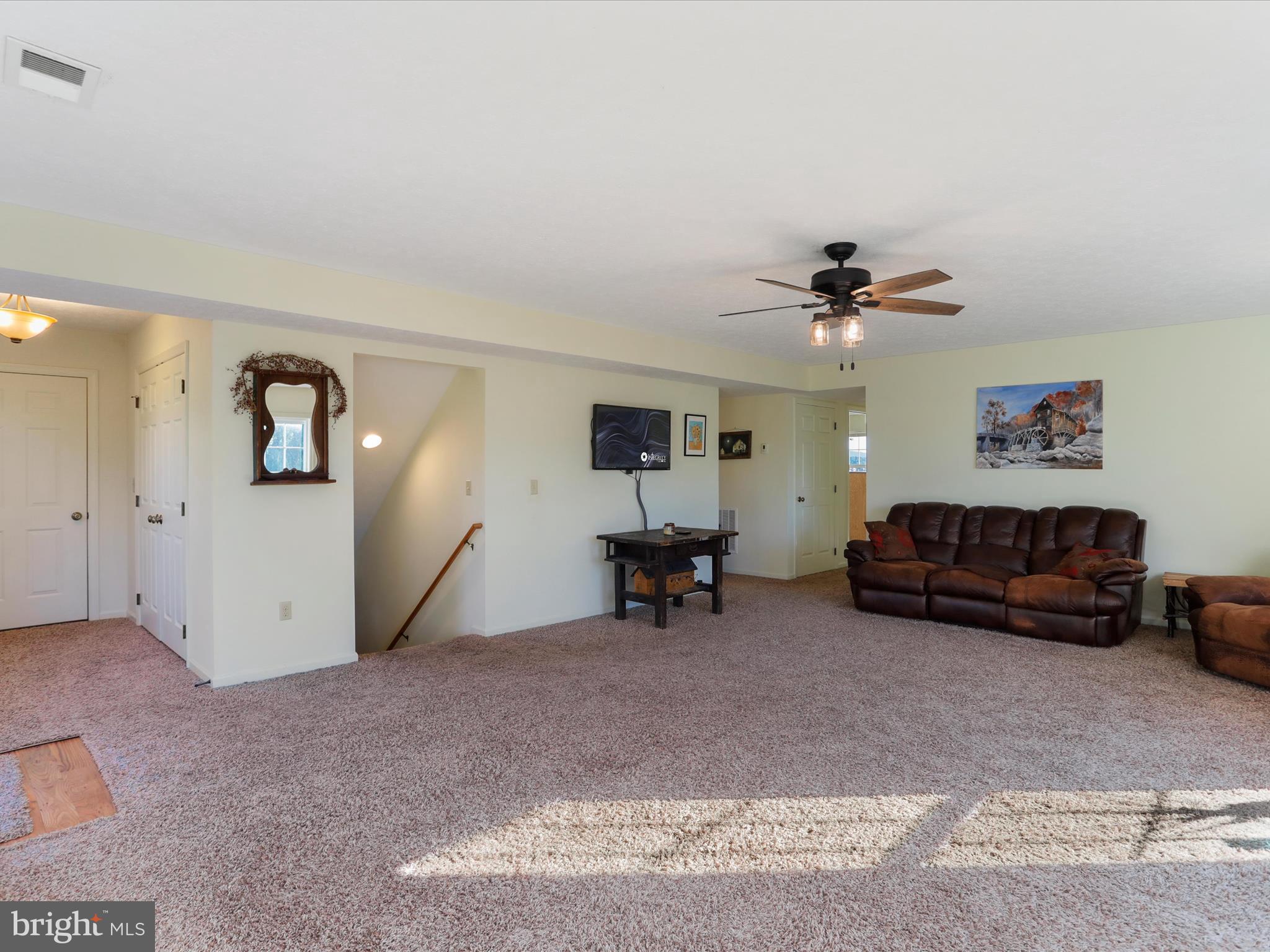 SWAN POND - Residential