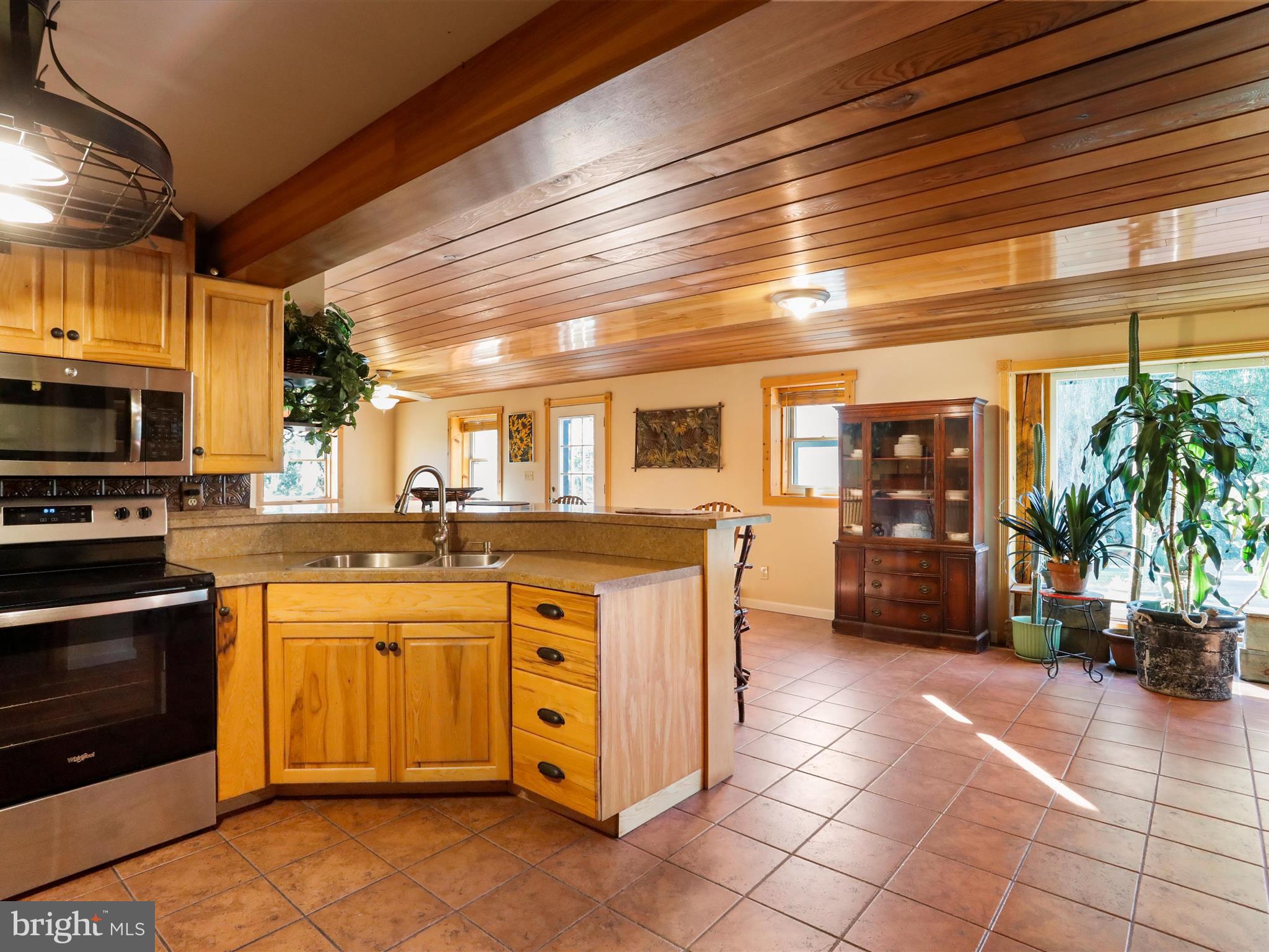 SWAN POND - Residential