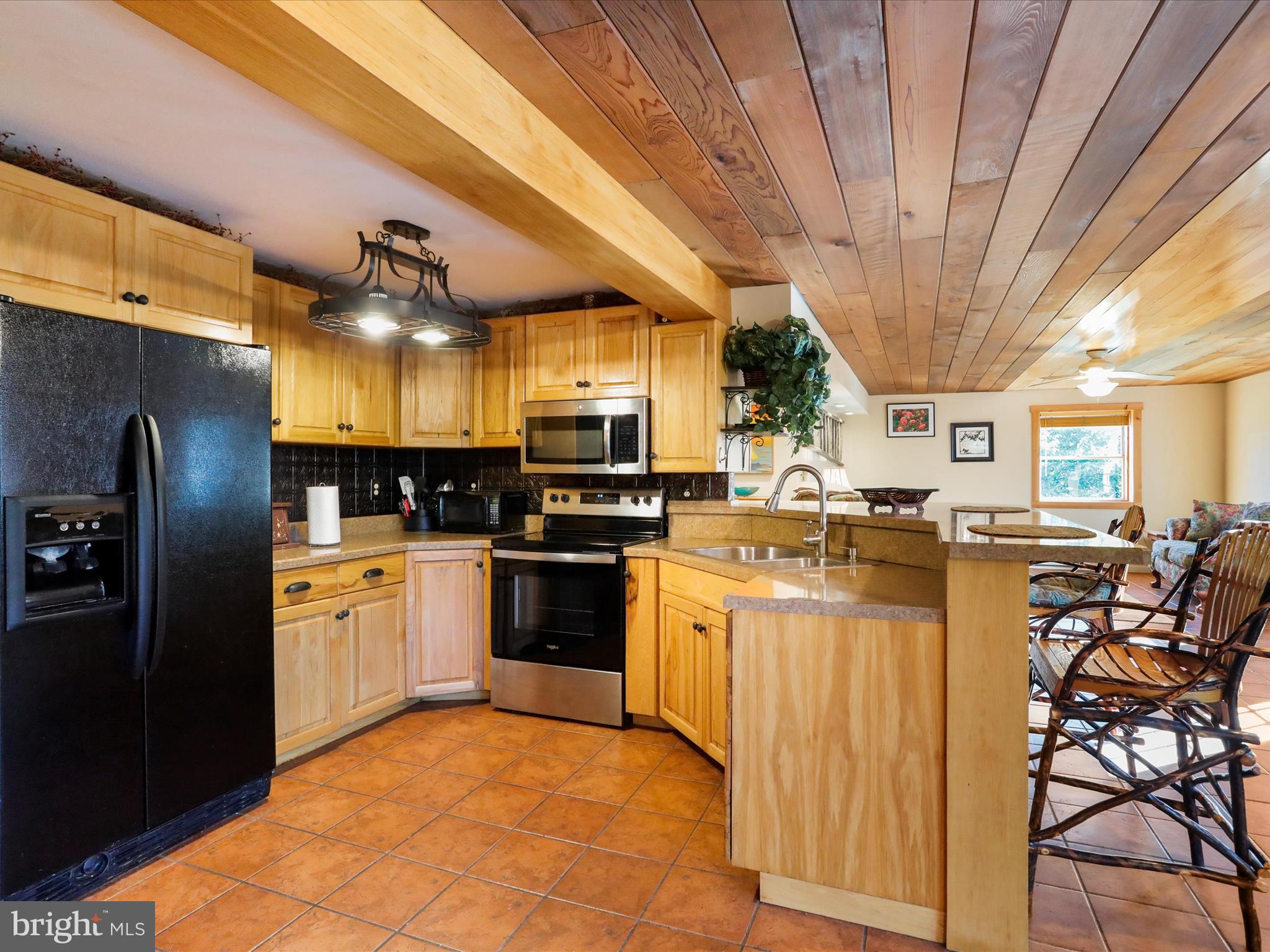 SWAN POND - Residential