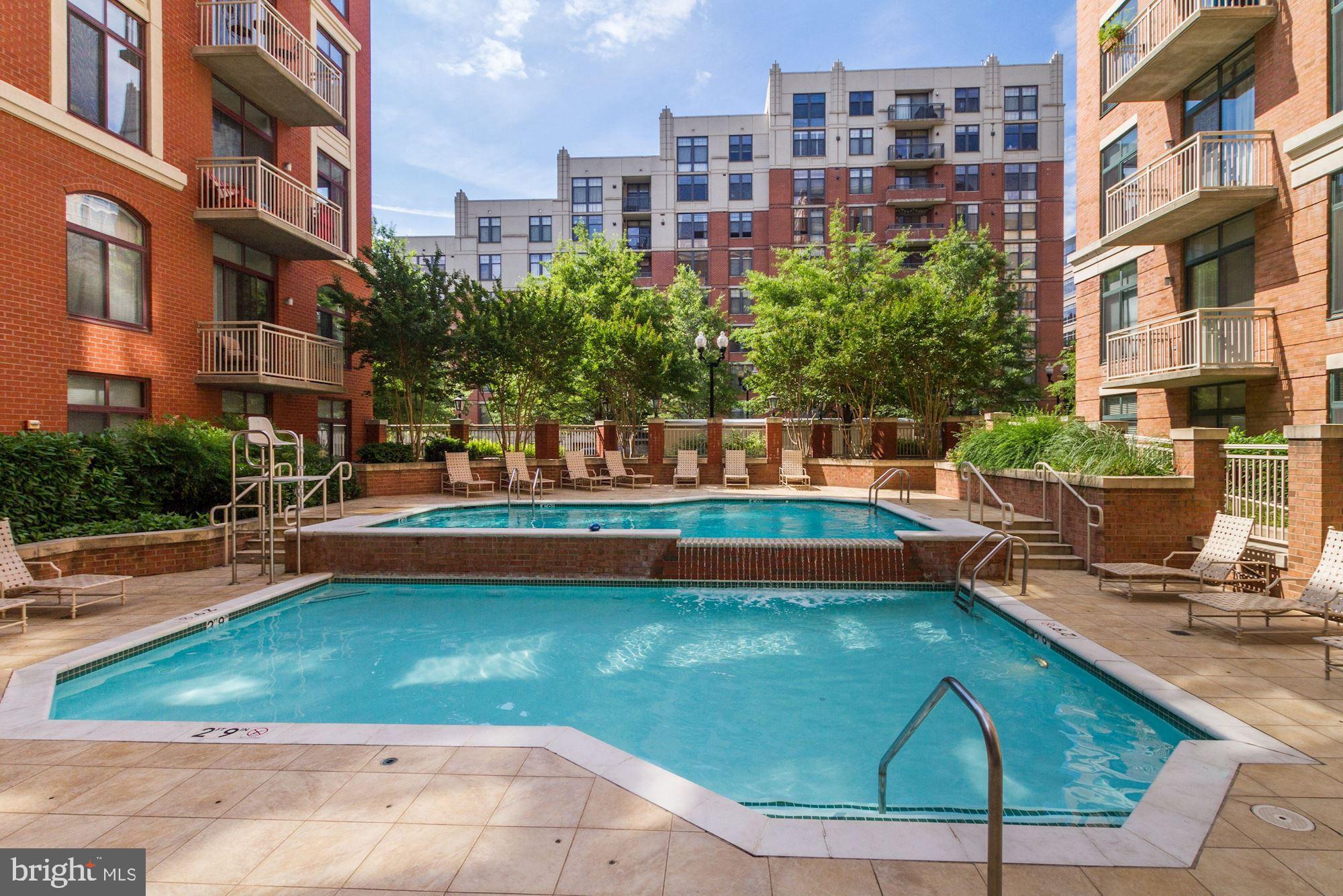 STATION SQUARE - Residential