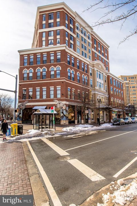1220 N FILLMORE STREET 602 ARLINGTON VA 22201
