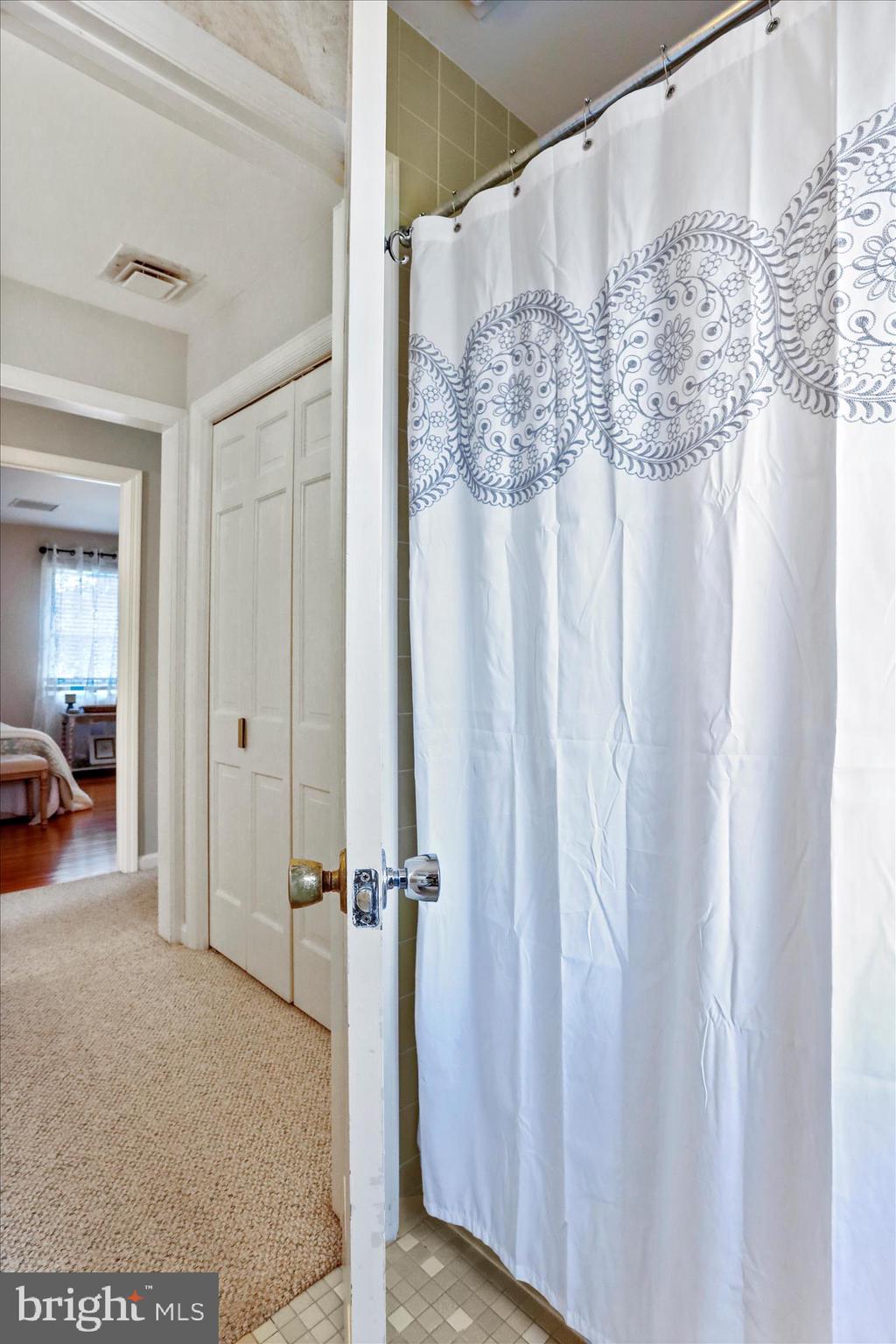 MARTINSBURG - Residential