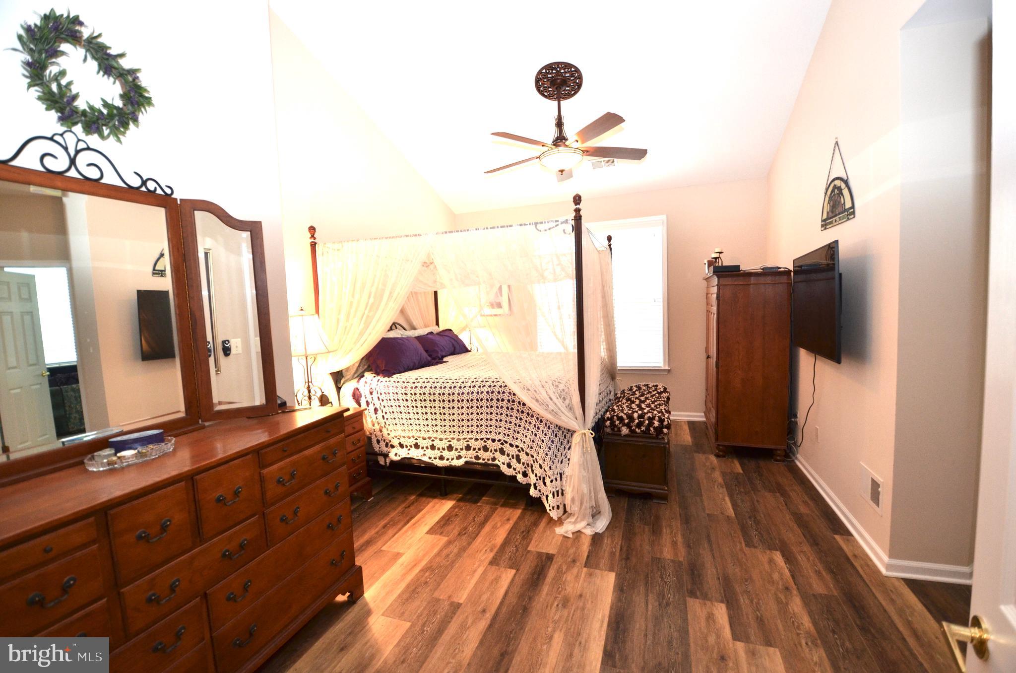 HERITAGE HUNT - Residential