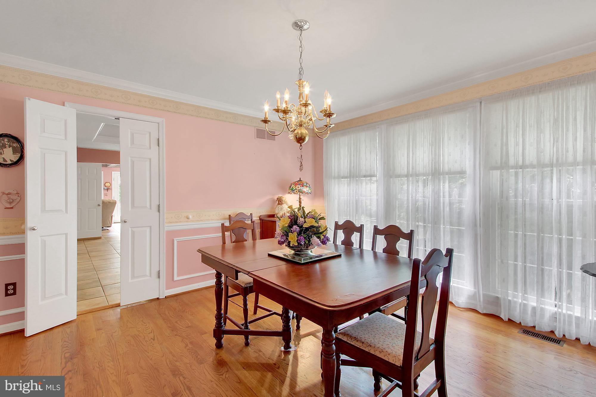 WOODFIELD - Residential