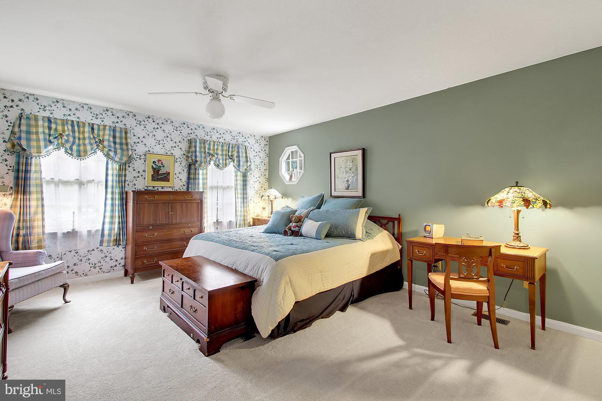 WOODFIELD - Residential