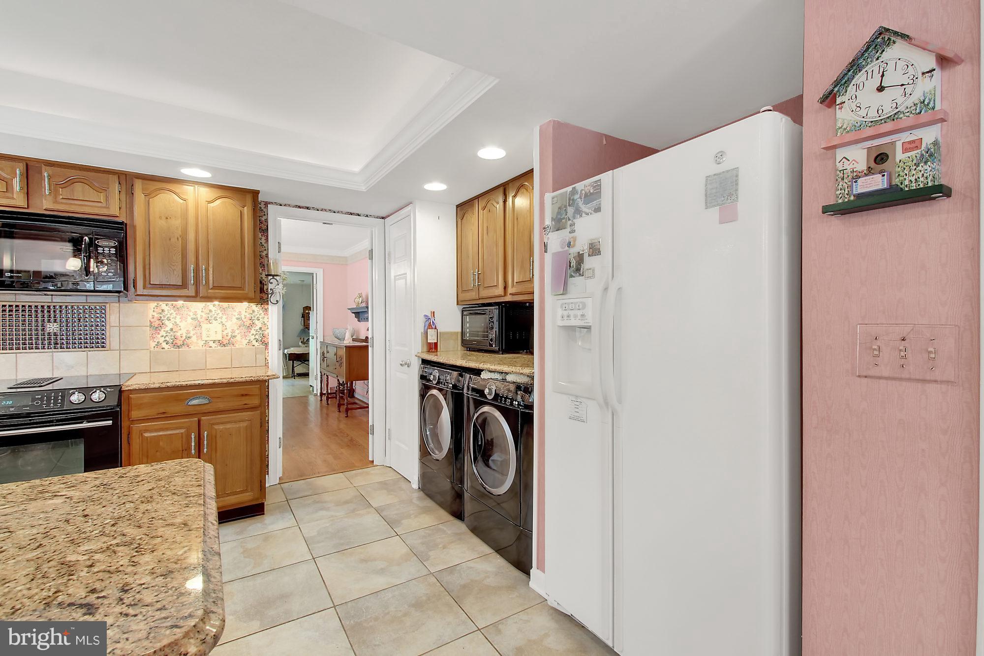 WOODFIELD - Residential