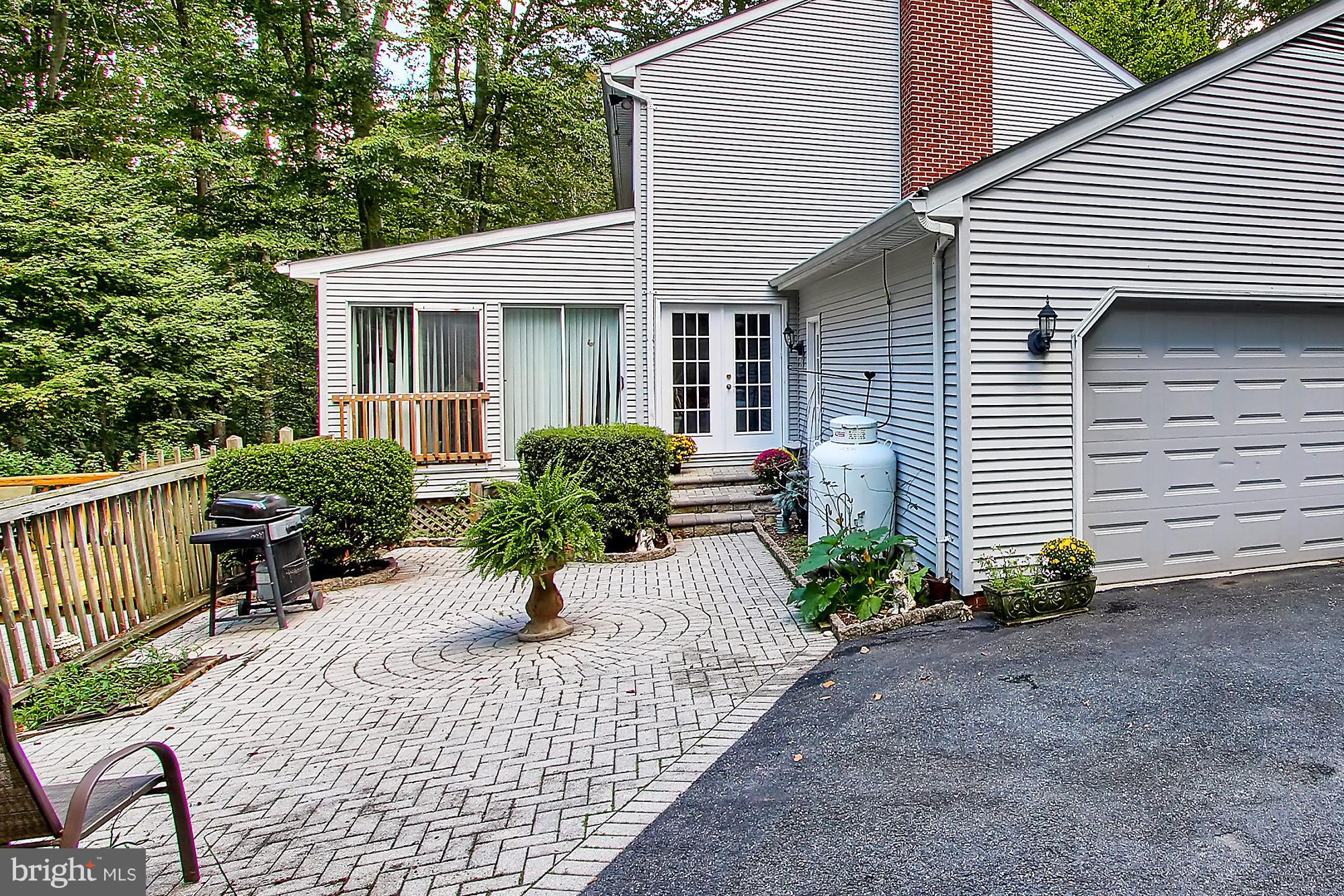 WOODFIELD - Residential