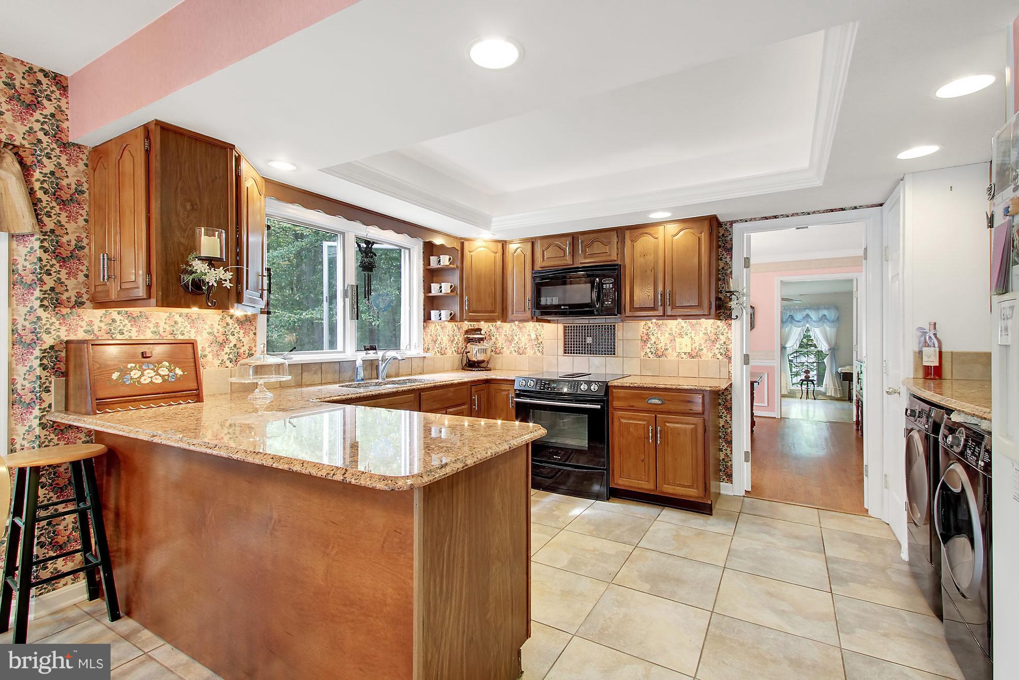 WOODFIELD - Residential