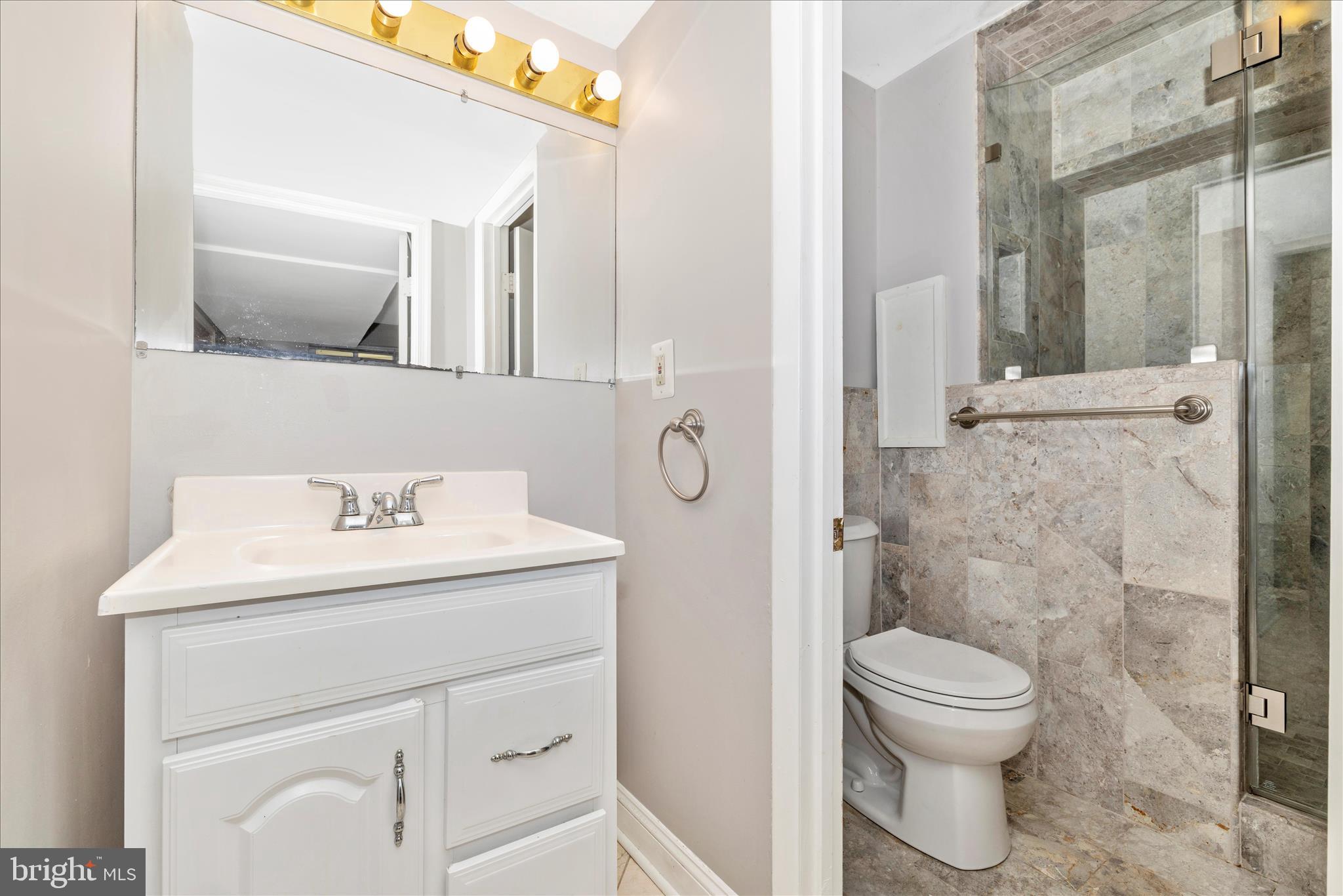 COLLEGE GARDENS - Residential