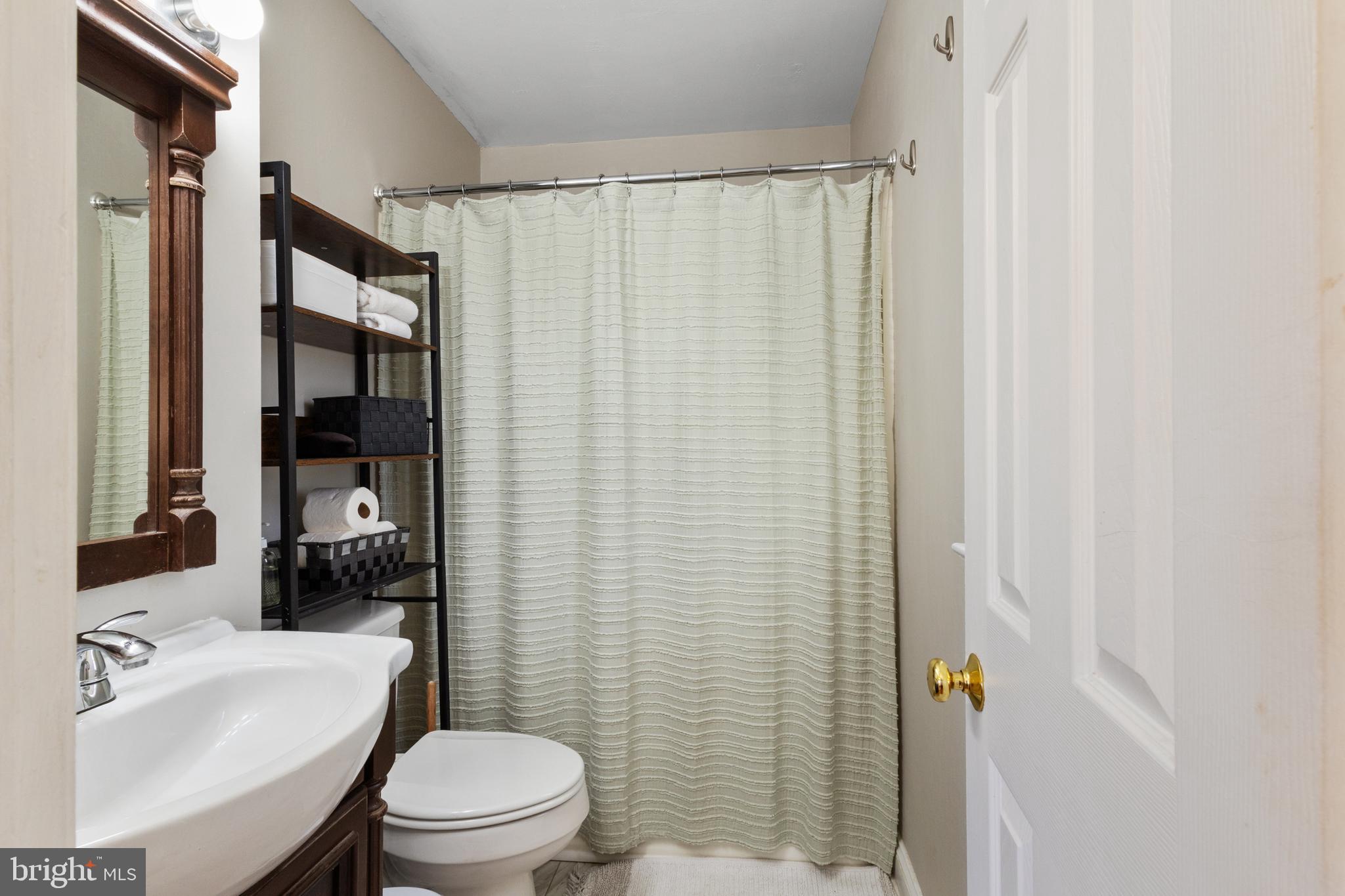 NEWPORT NEWS - Residential