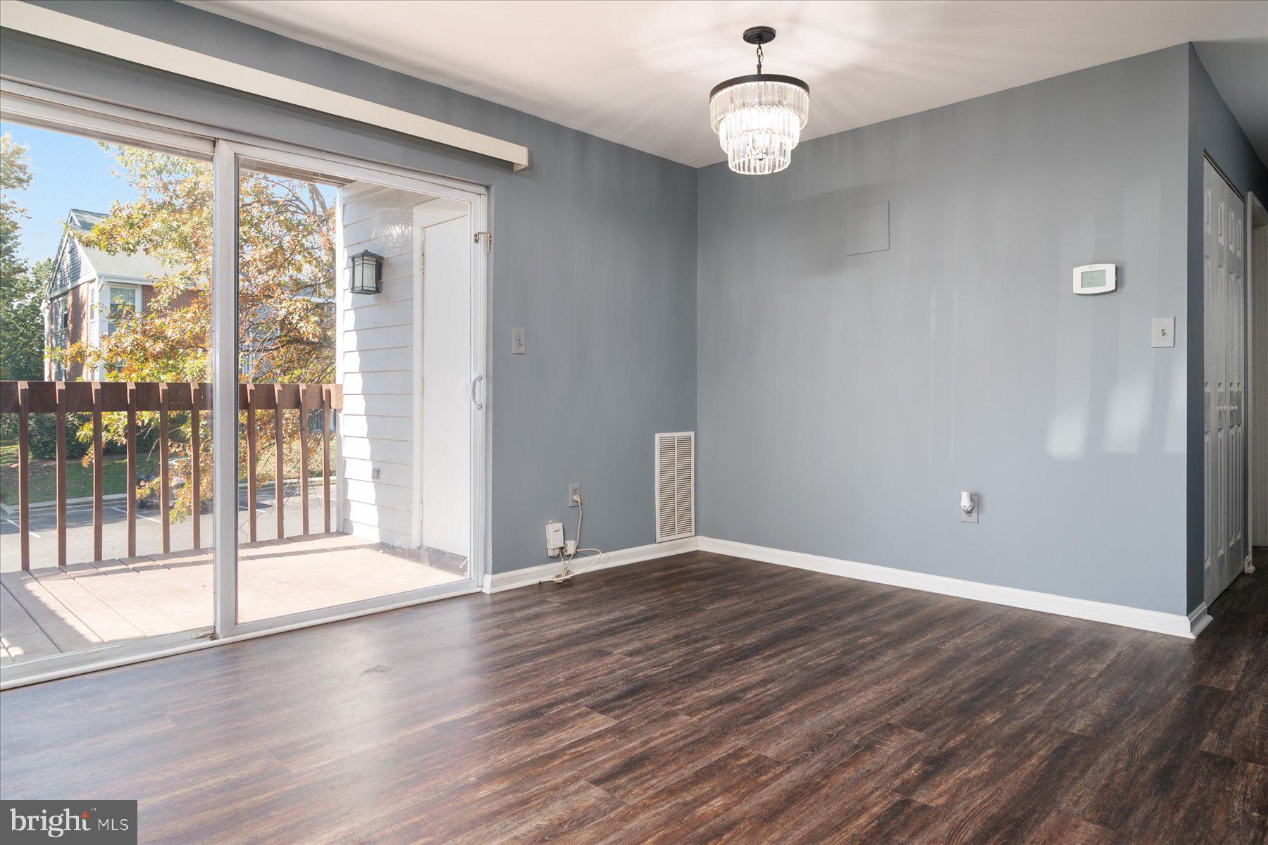 CROMWELL FOUNTAIN - Residential Lease