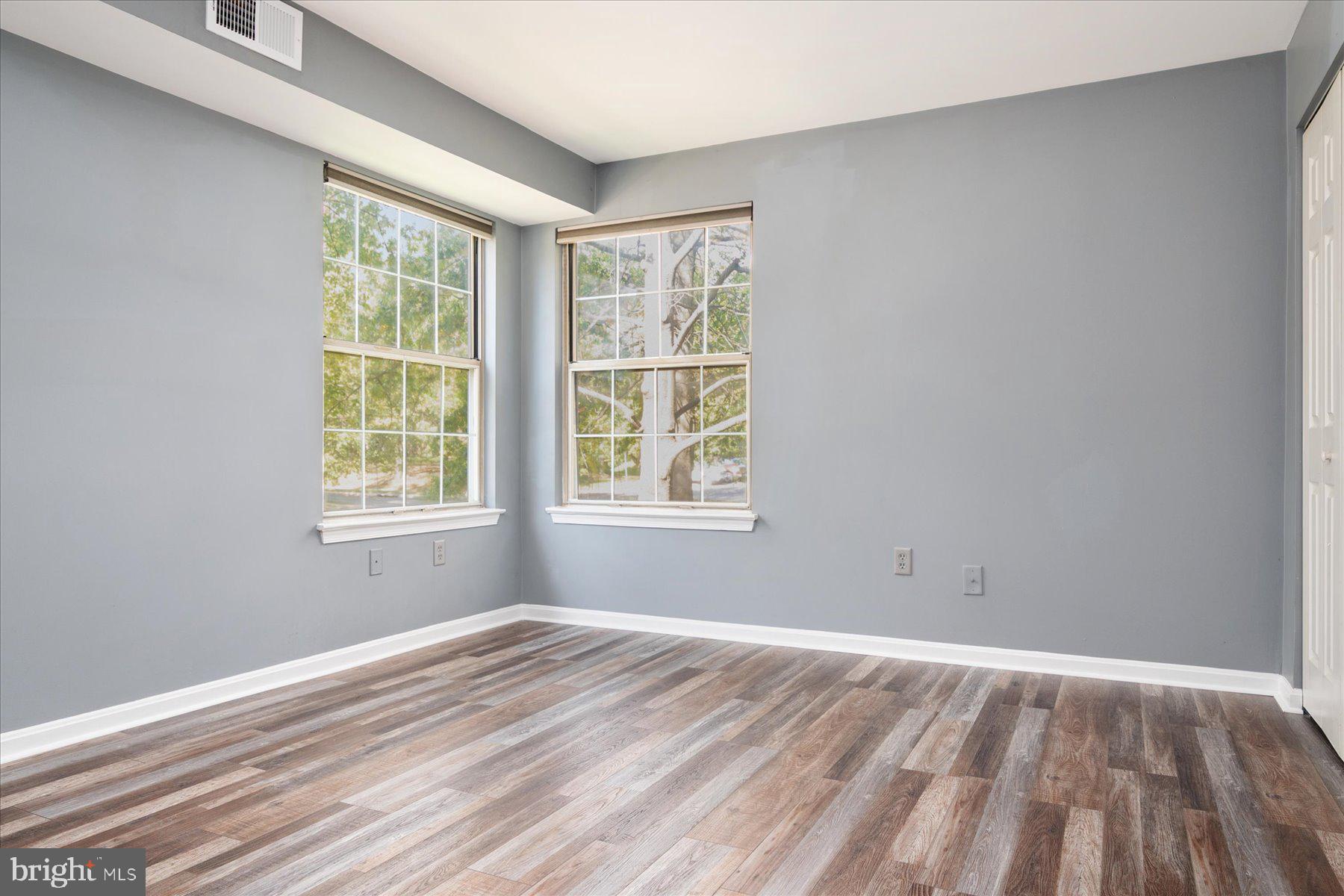 CROMWELL FOUNTAIN - Residential Lease