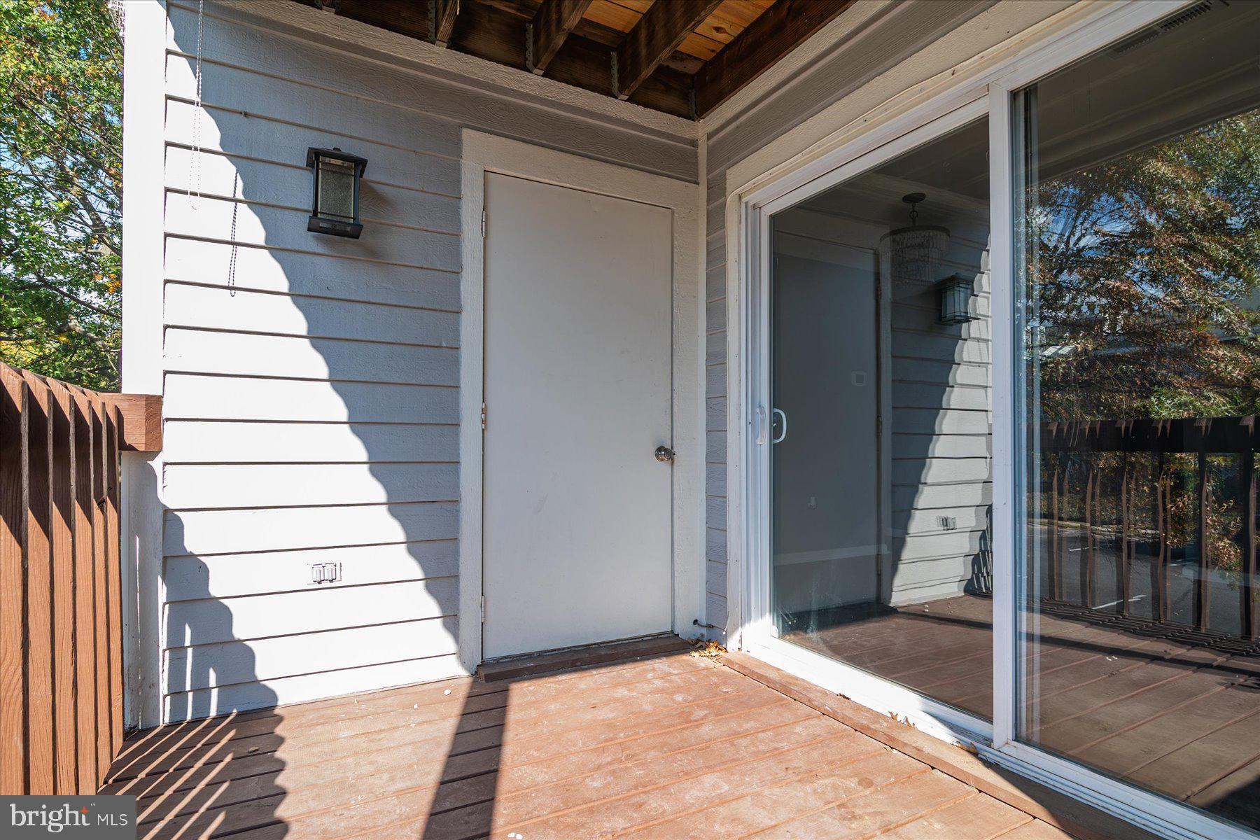 CROMWELL FOUNTAIN - Residential Lease