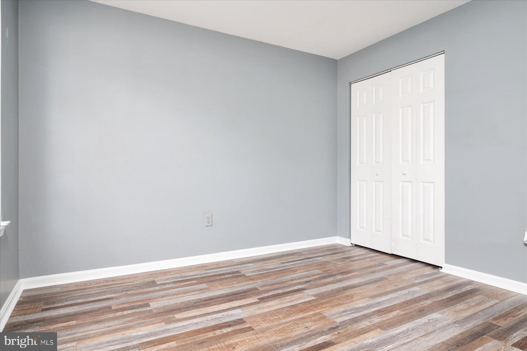 CROMWELL FOUNTAIN - Residential Lease