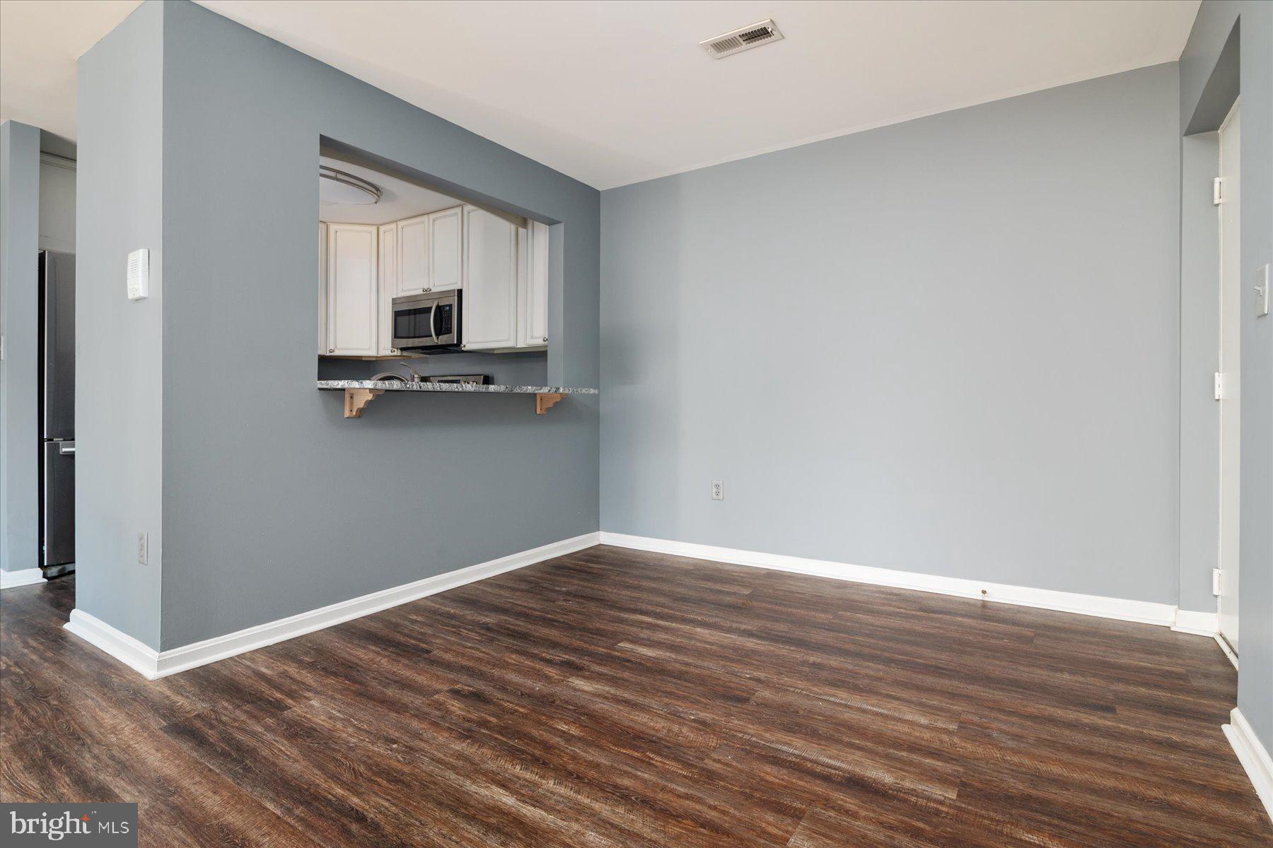 CROMWELL FOUNTAIN - Residential Lease