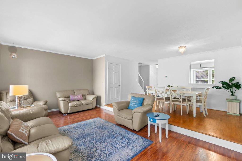 Photo of 19021 Grotto Lane, GERMANTOWN, MD 20874 (MLS # MDMC2222862)