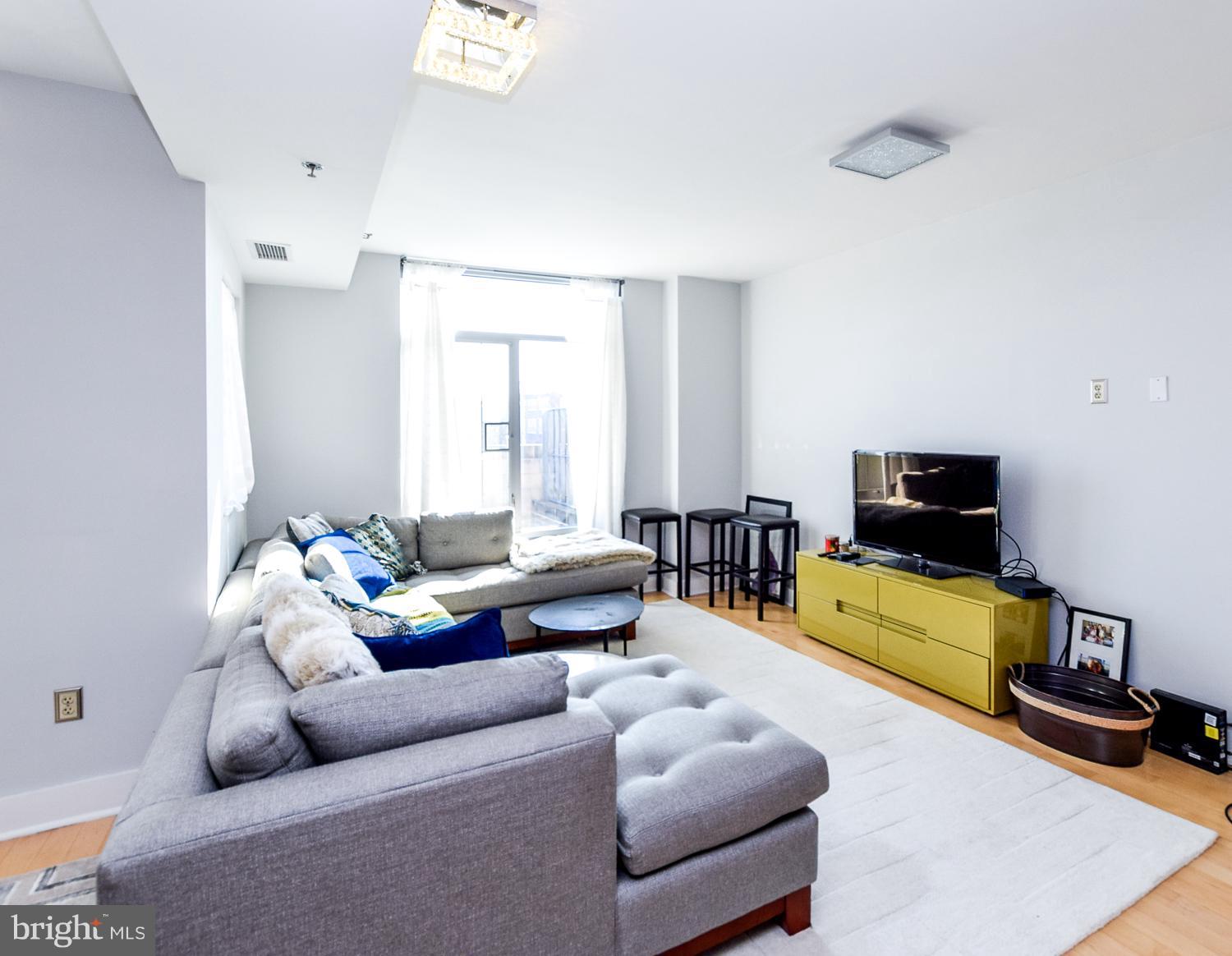 HARBOR EAST - Residential Lease