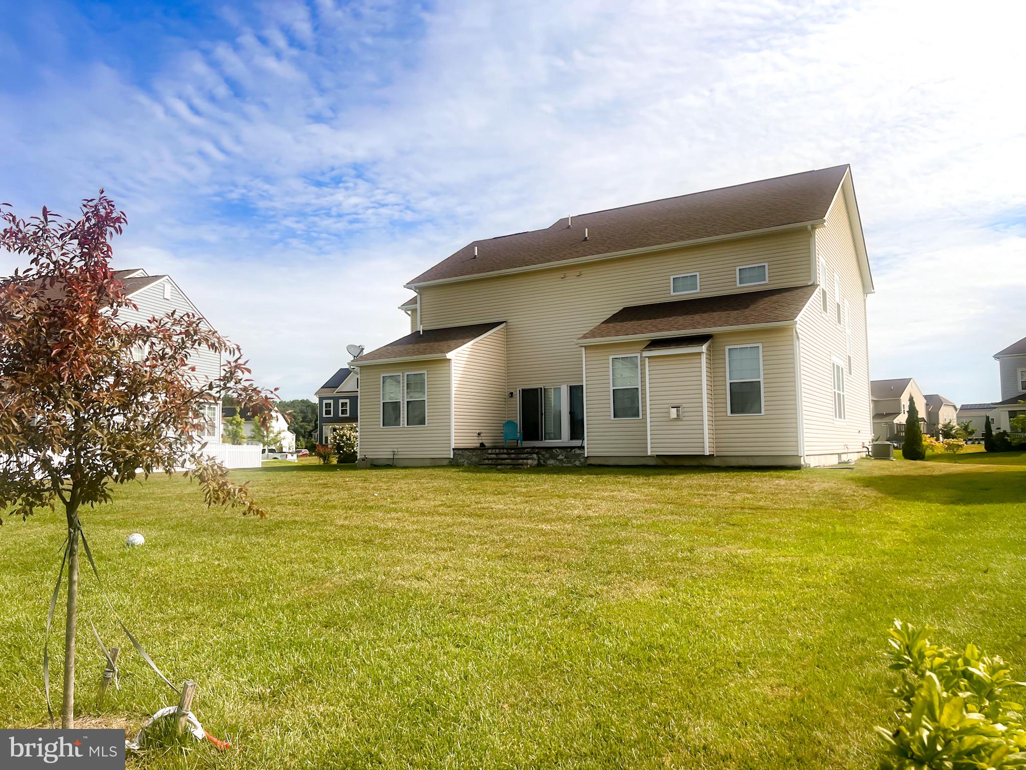 2707 HENRY MOORE LANE