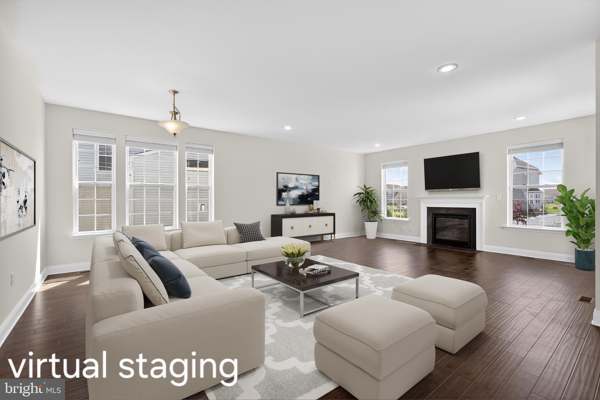 2707 HENRY MOORE LANE