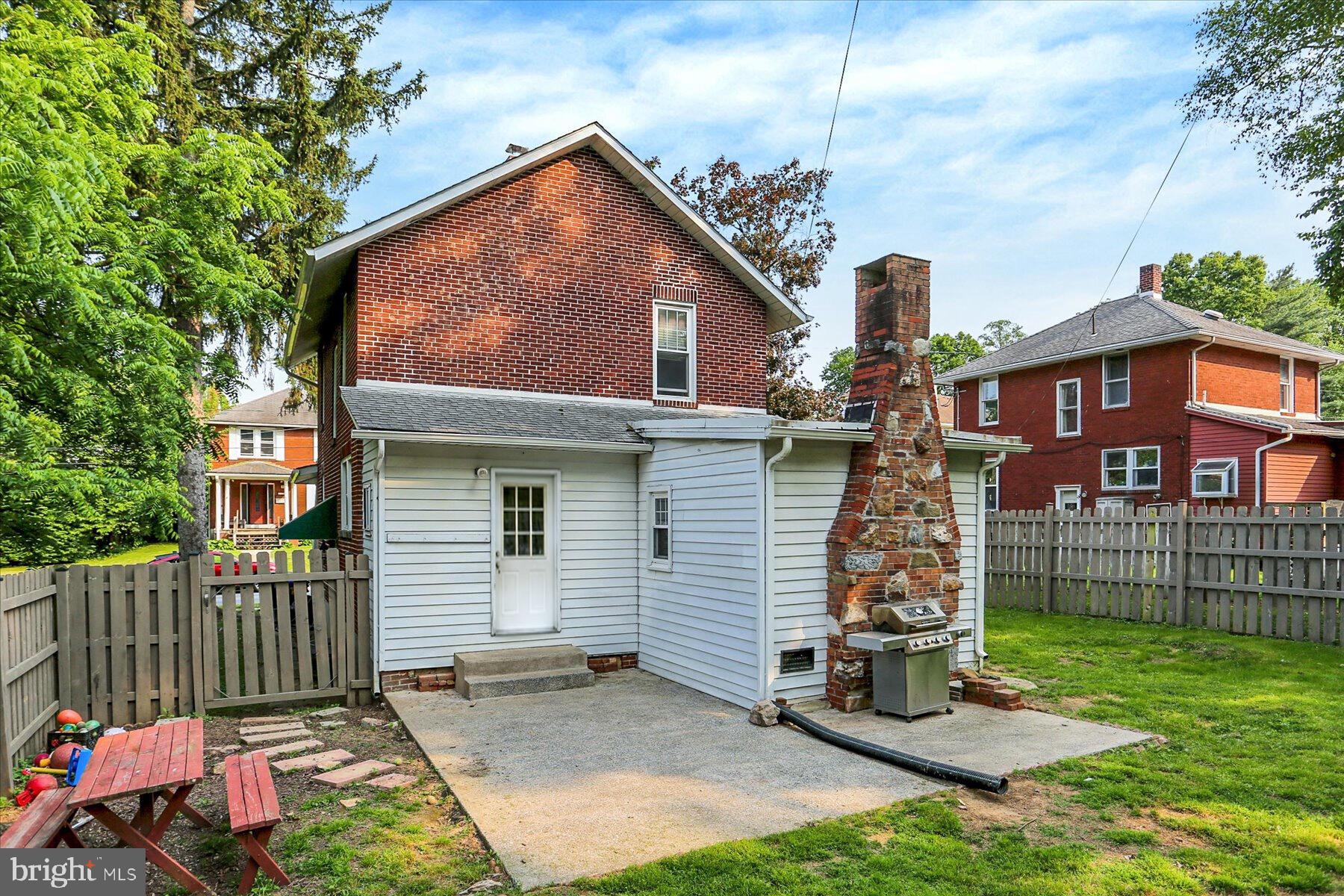 PENBROOK - Residential