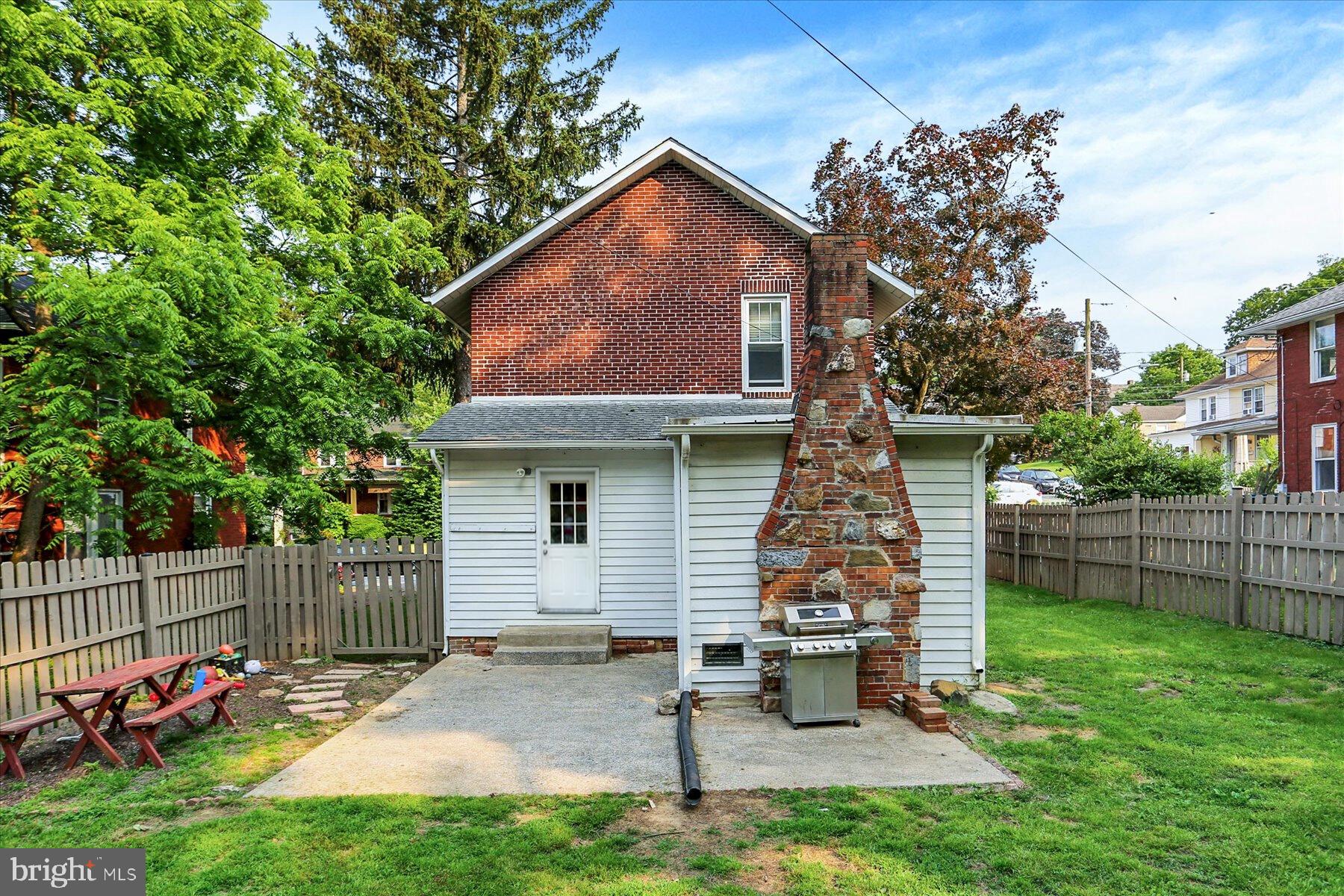 PENBROOK - Residential