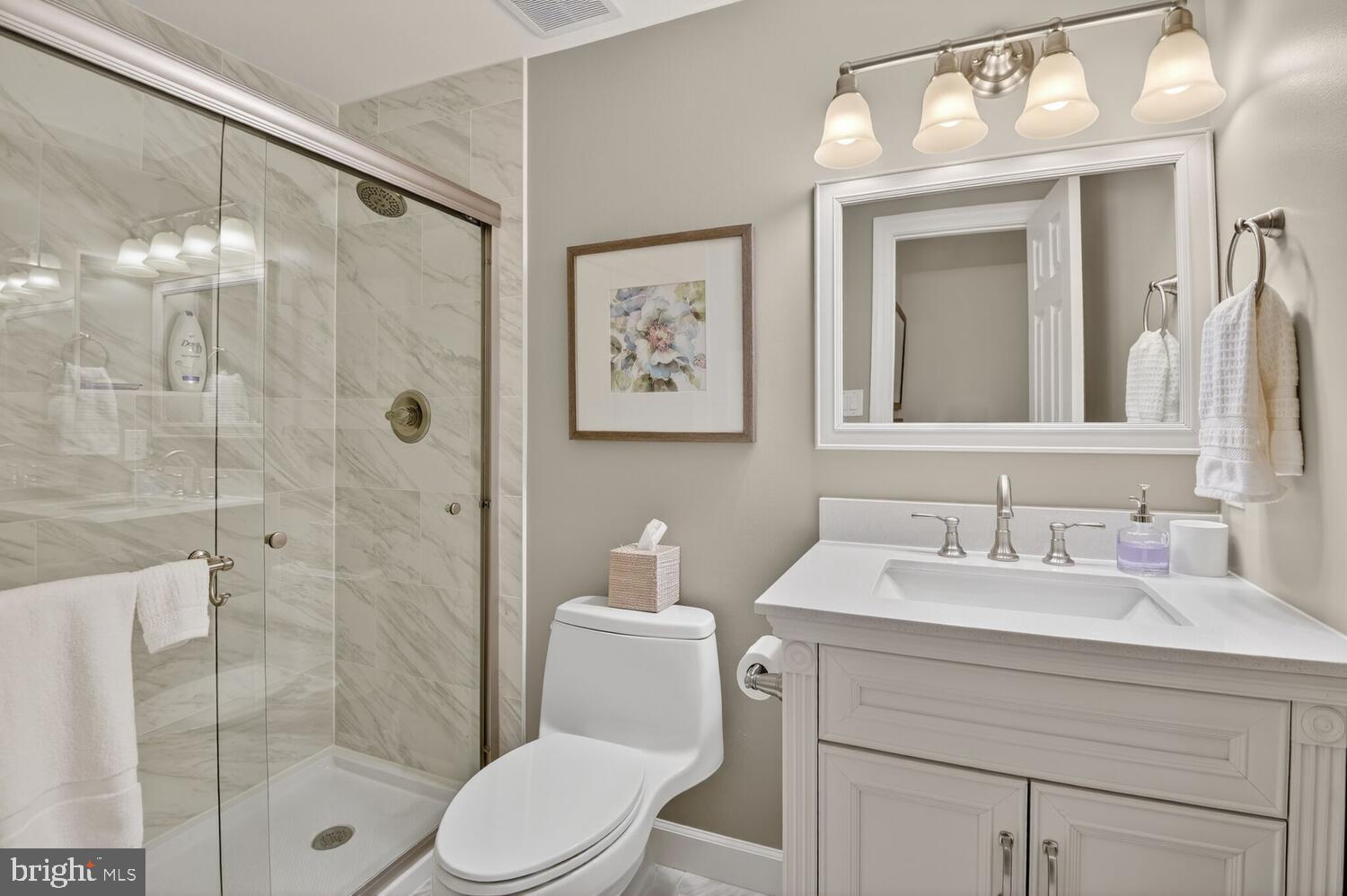 MAYWOOD - Residential